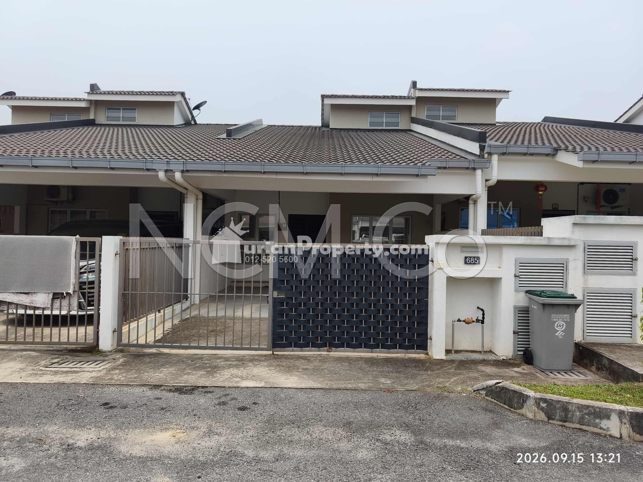 Terrace House For Auction at Iringan Bayu