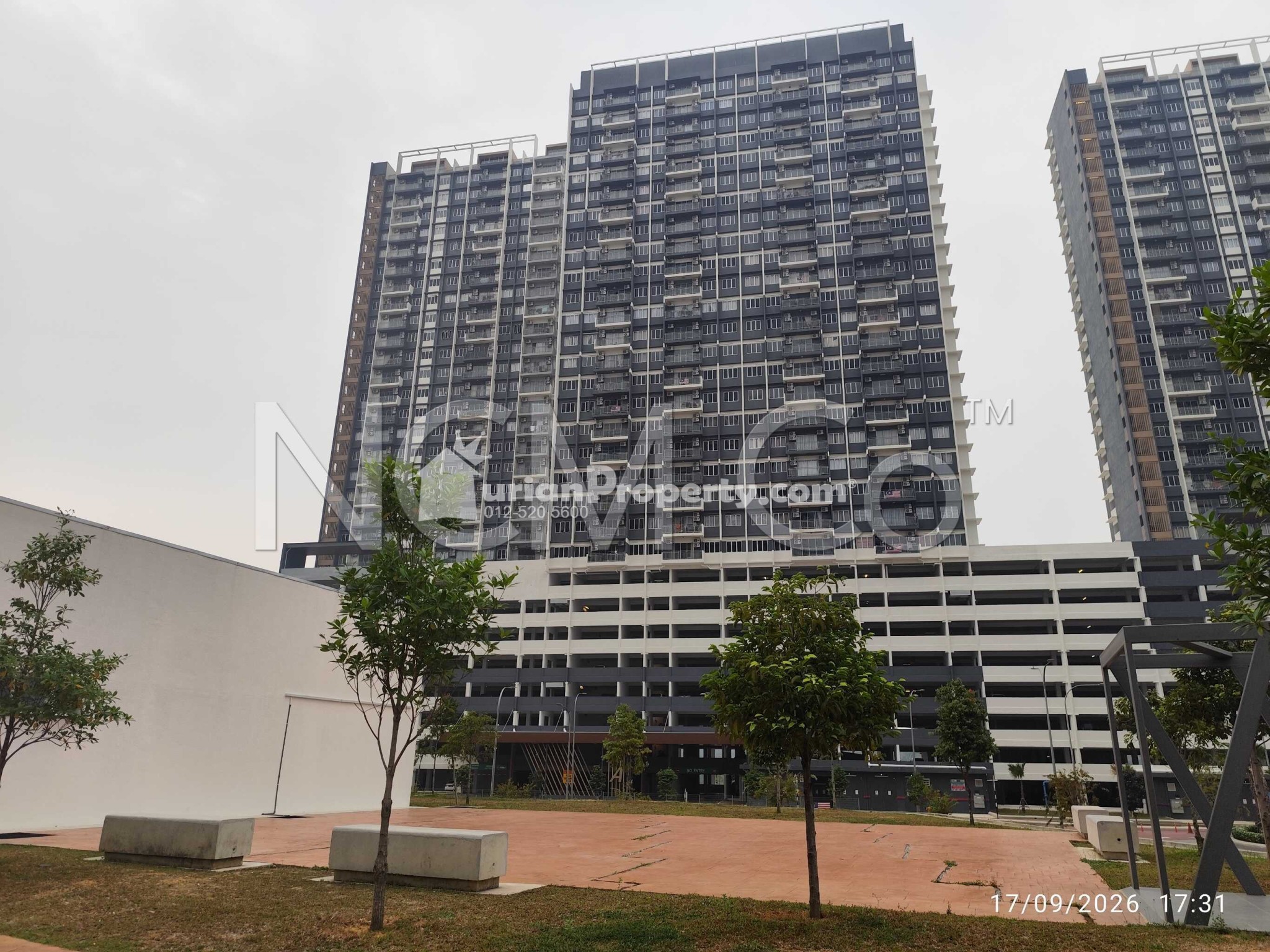 Apartment For Auction at Residensi Adelia