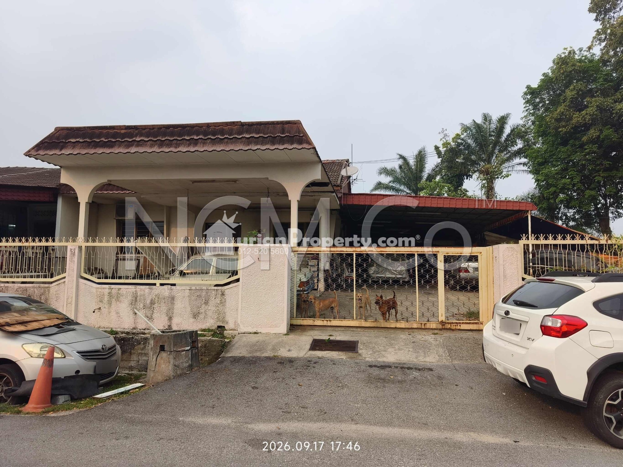 Terrace House For Auction at Kawasan 18