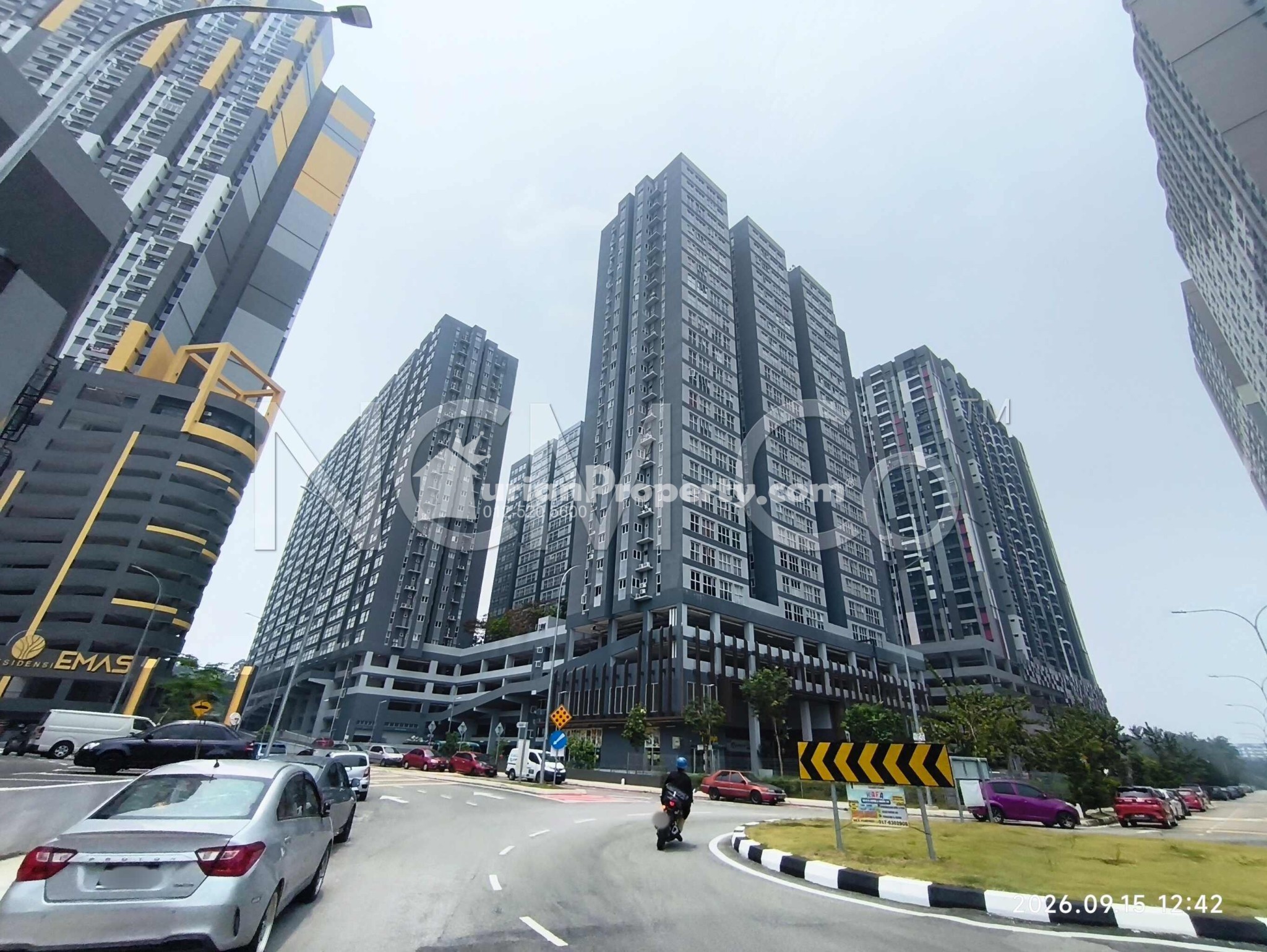 SOHO For Auction at Canopy Hills