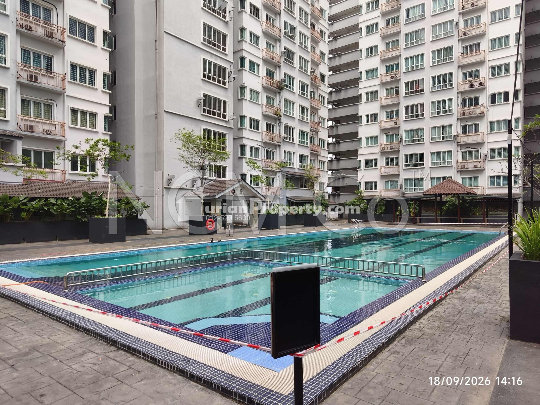Apartment For Auction at Banjaria Court