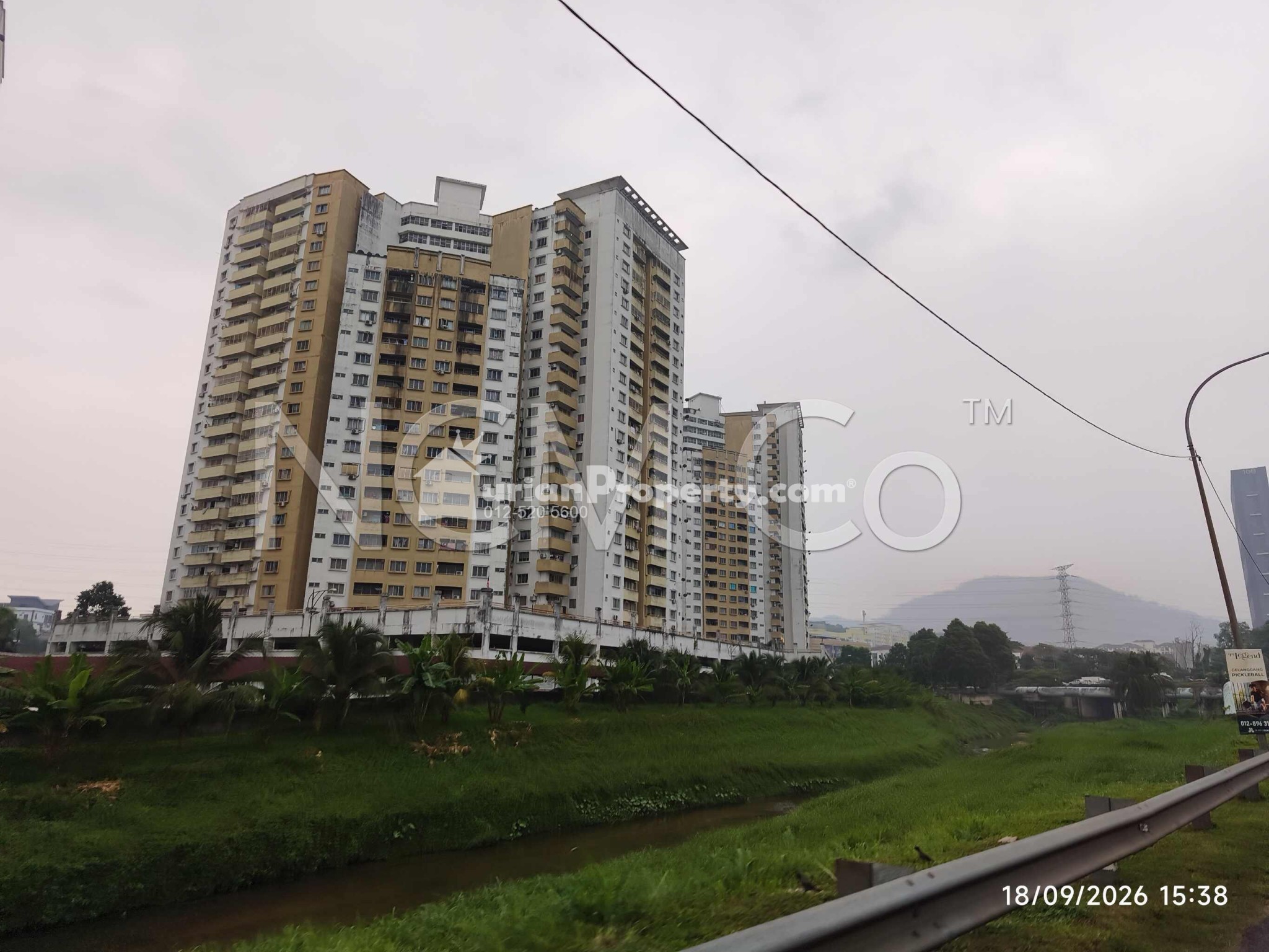 Condo For Auction at Magna Ville