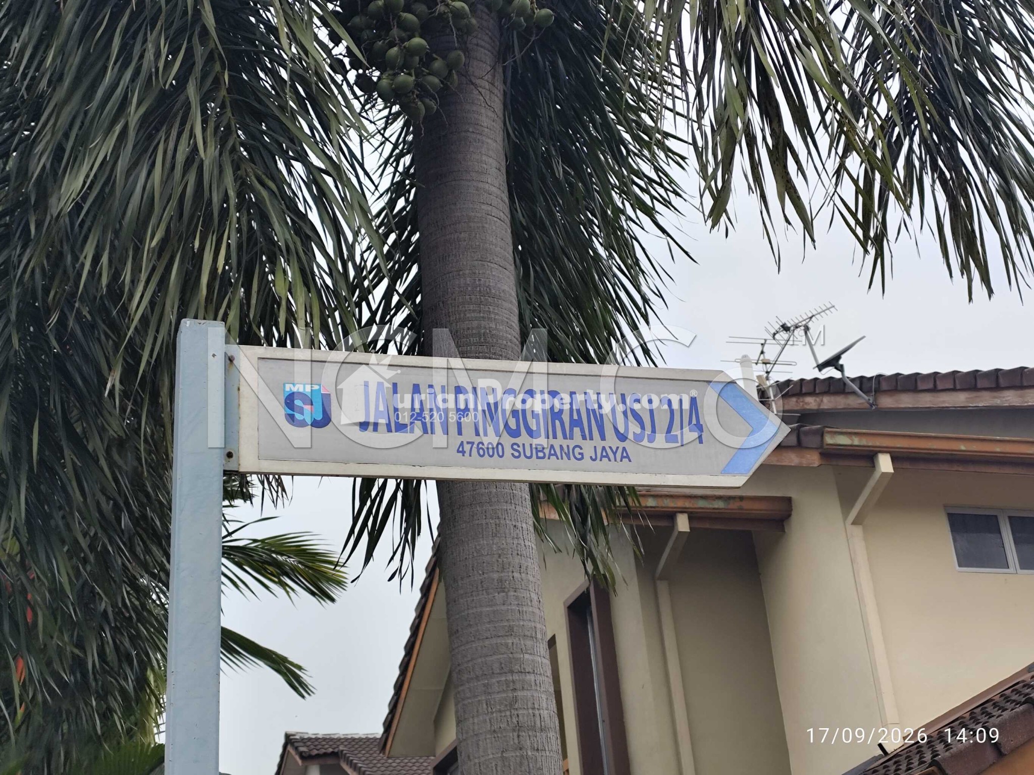 Terrace House For Auction at Taman Pinggiran Usj