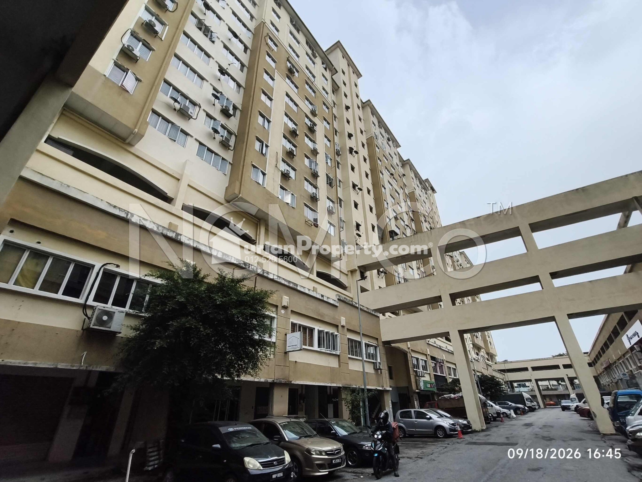 Serviced Residence For Auction at Kompleks Suria Kinrara