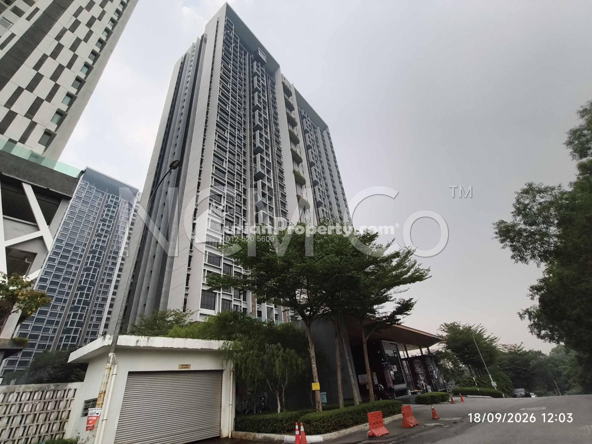 Serviced Residence For Auction at O'Hako