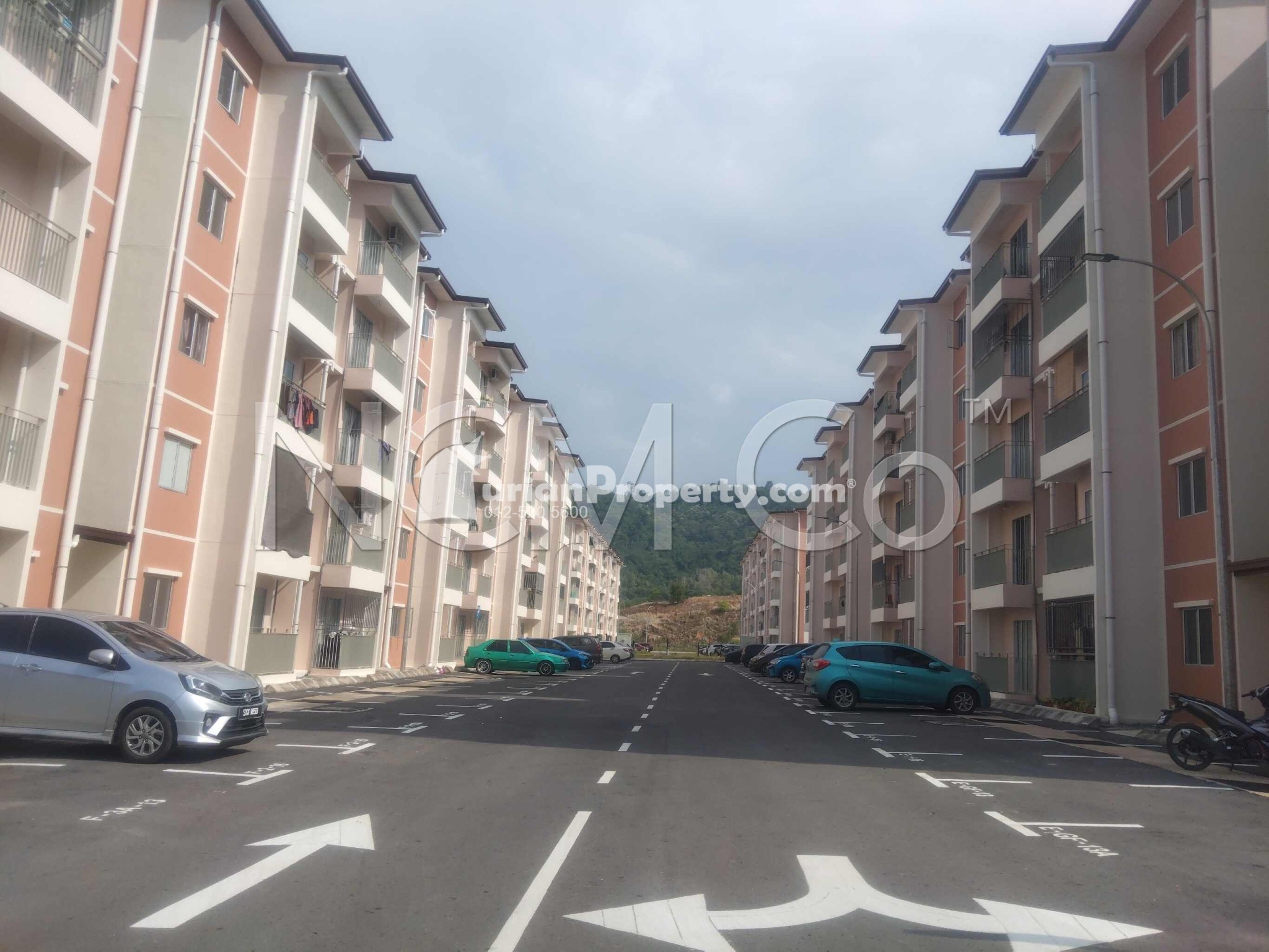 Apartment For Auction at Residensi Seri Akasia
