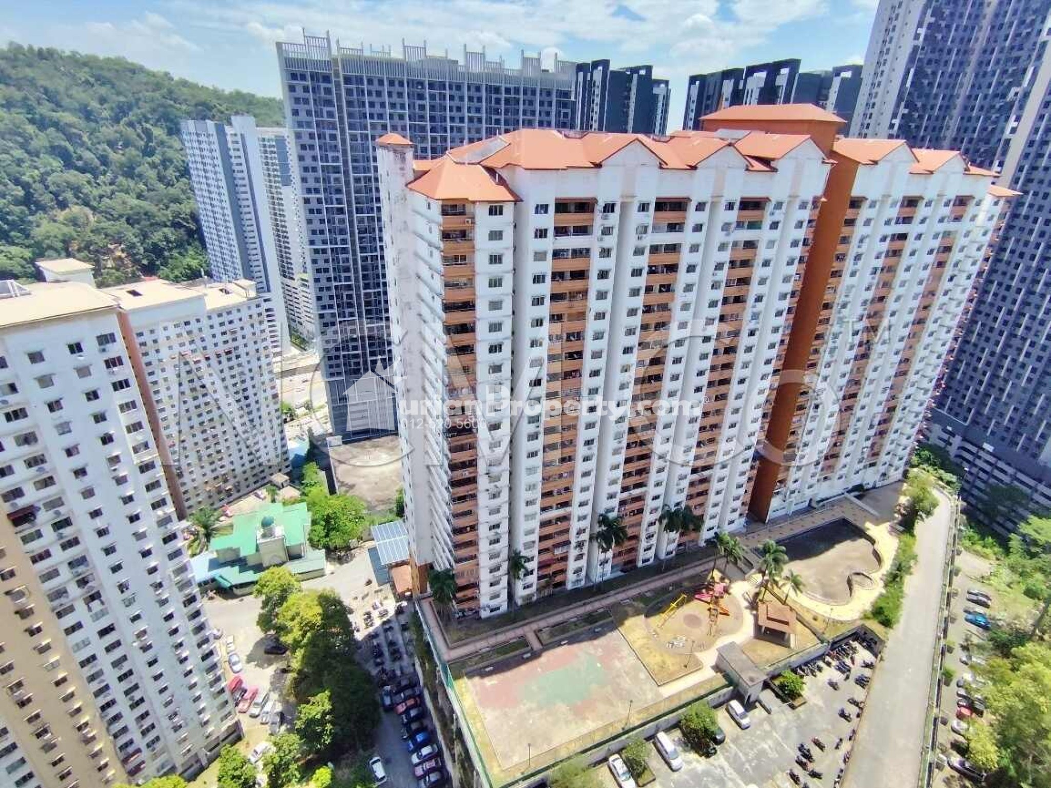 Shop For Auction at Flora Damansara Apartment
