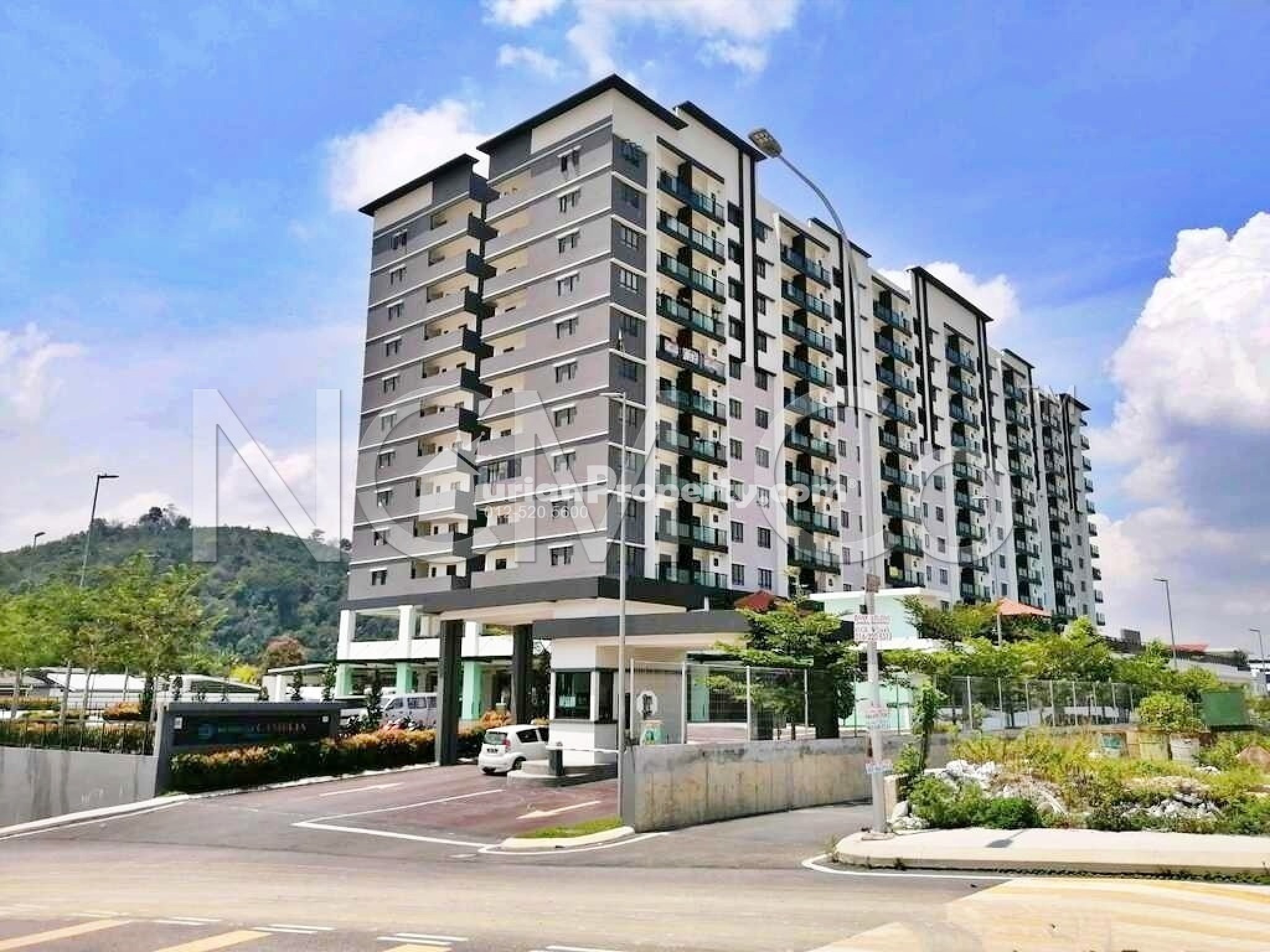 Condo For Auction at Camellia Residence