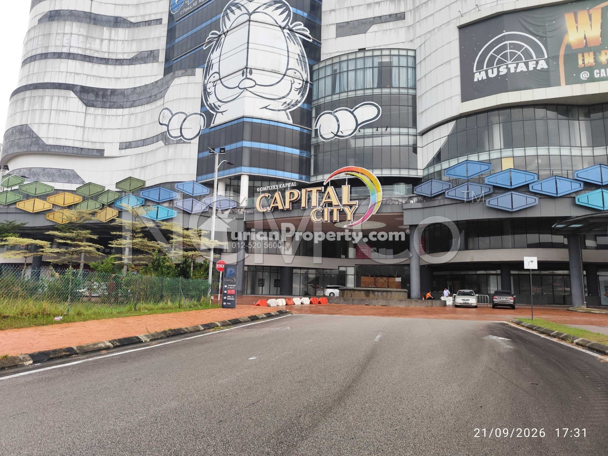Shop For Auction at Capital 21 @ Capital City