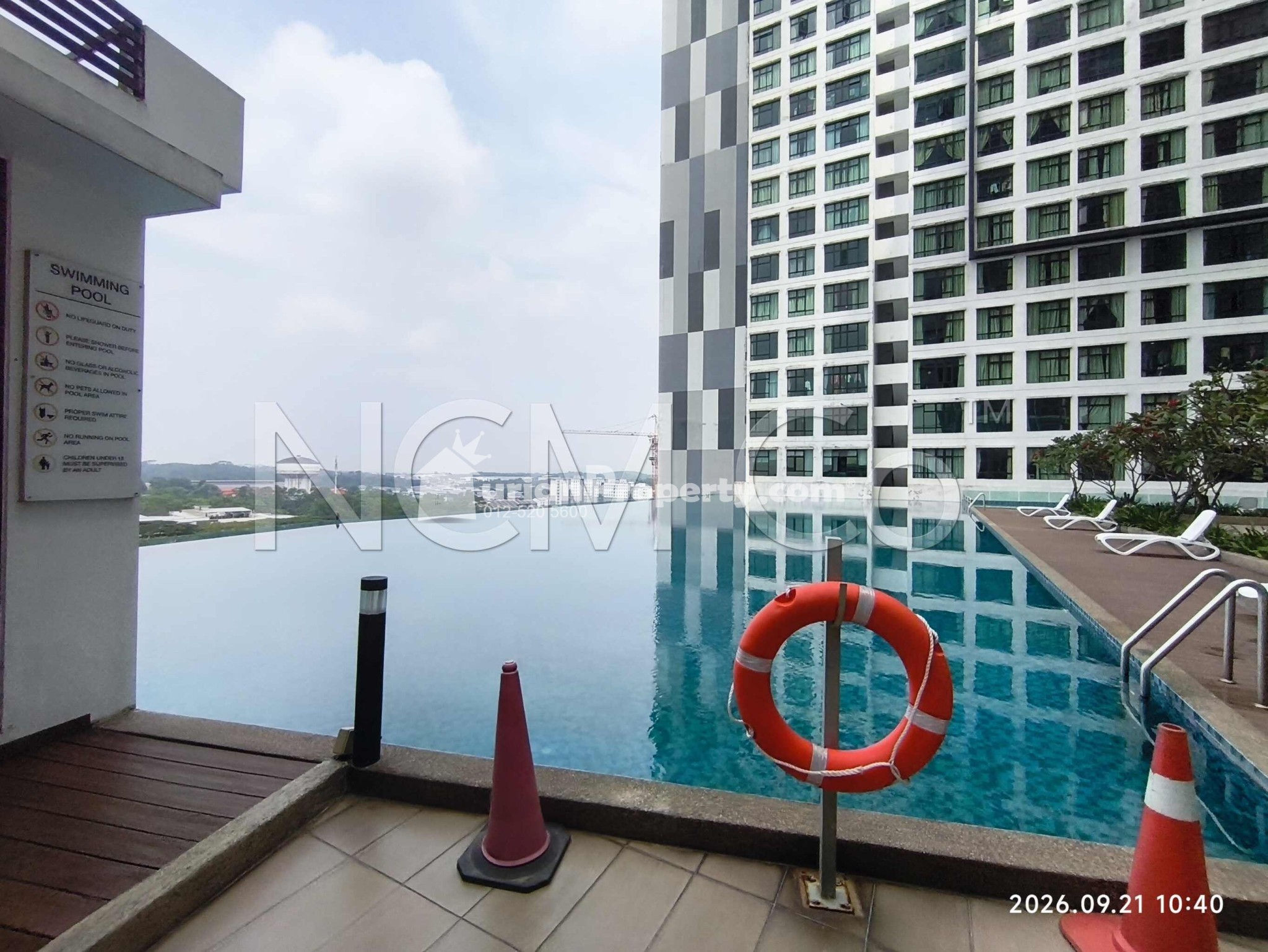 Serviced Residence For Auction at D'Summit Residence