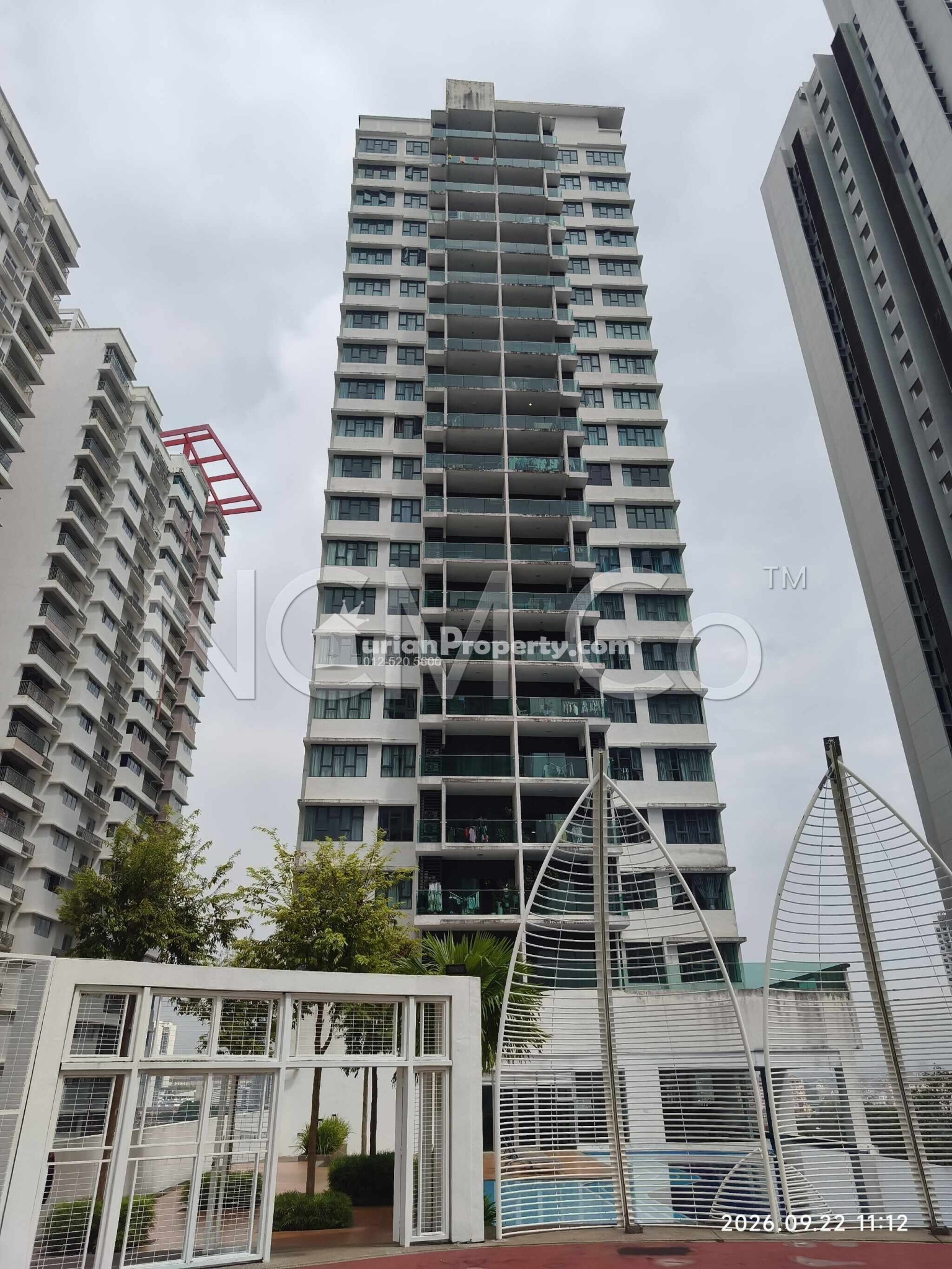Serviced Residence For Auction at Twinz Residences