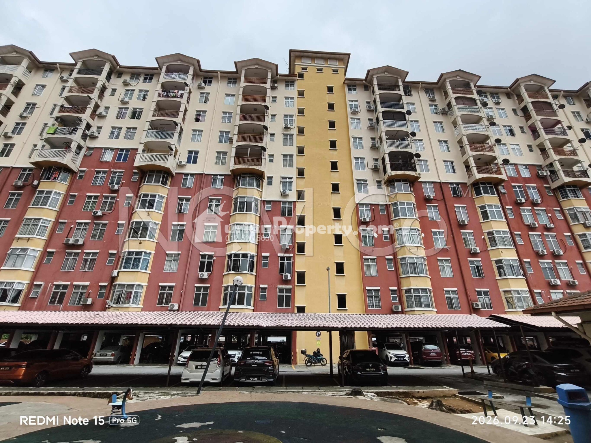 Apartment For Auction at Sri Astana