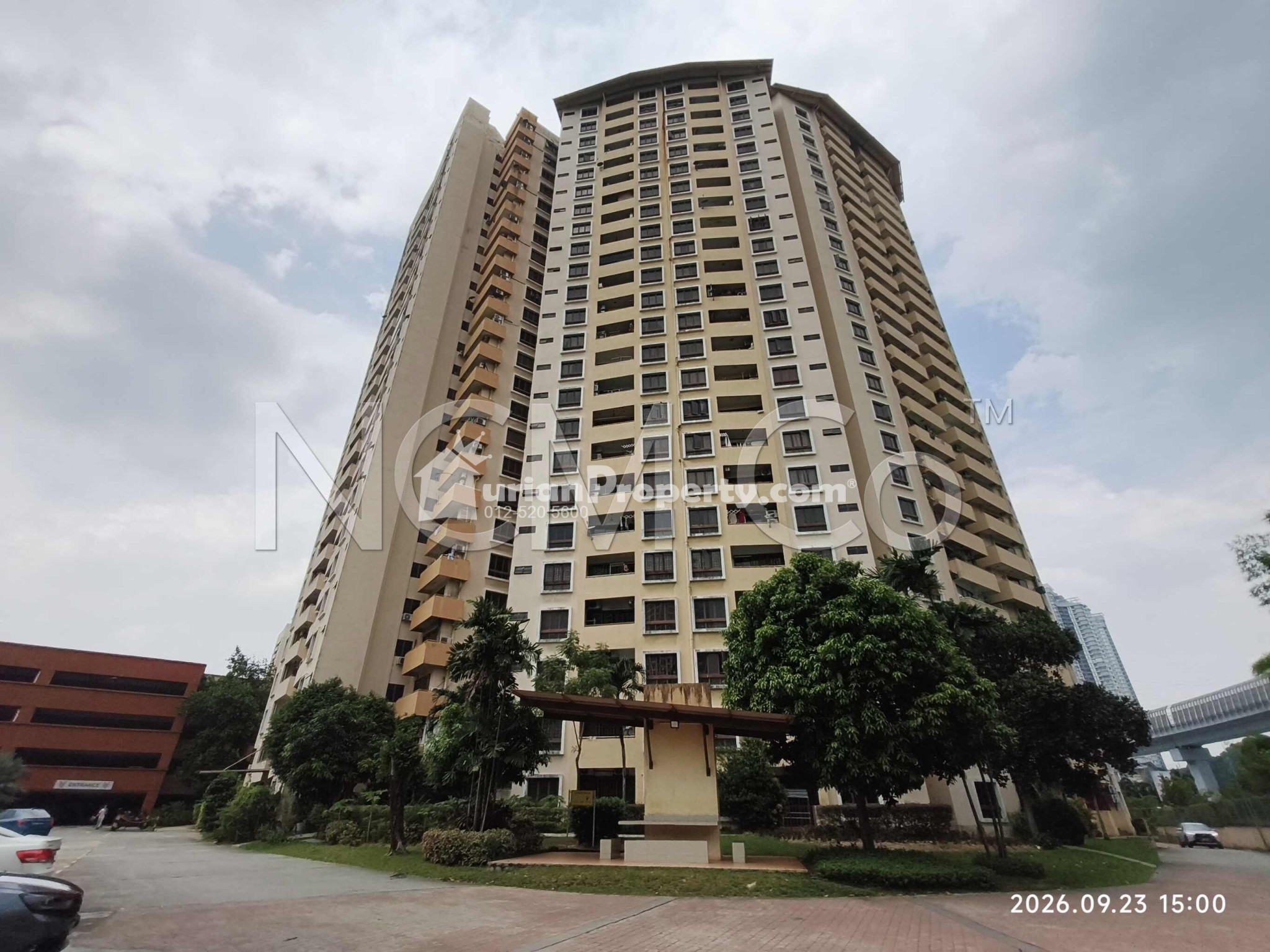 Condo For Auction at Palm Spring @ Damansara