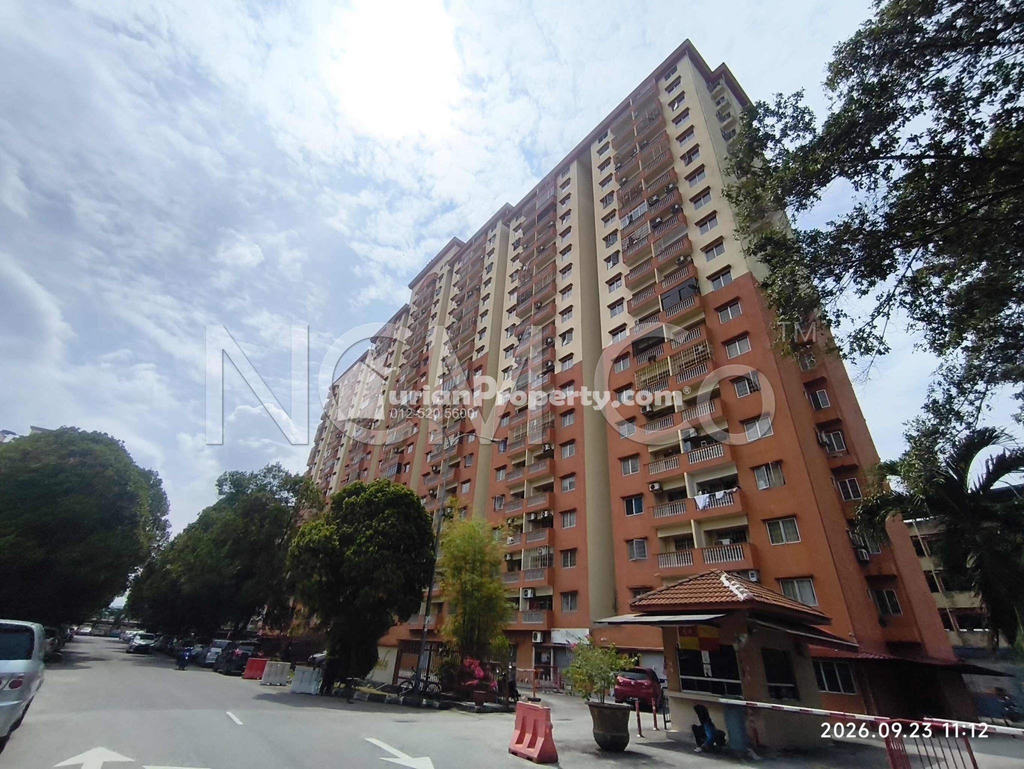Apartment For Auction at Sri Cempaka Apartment