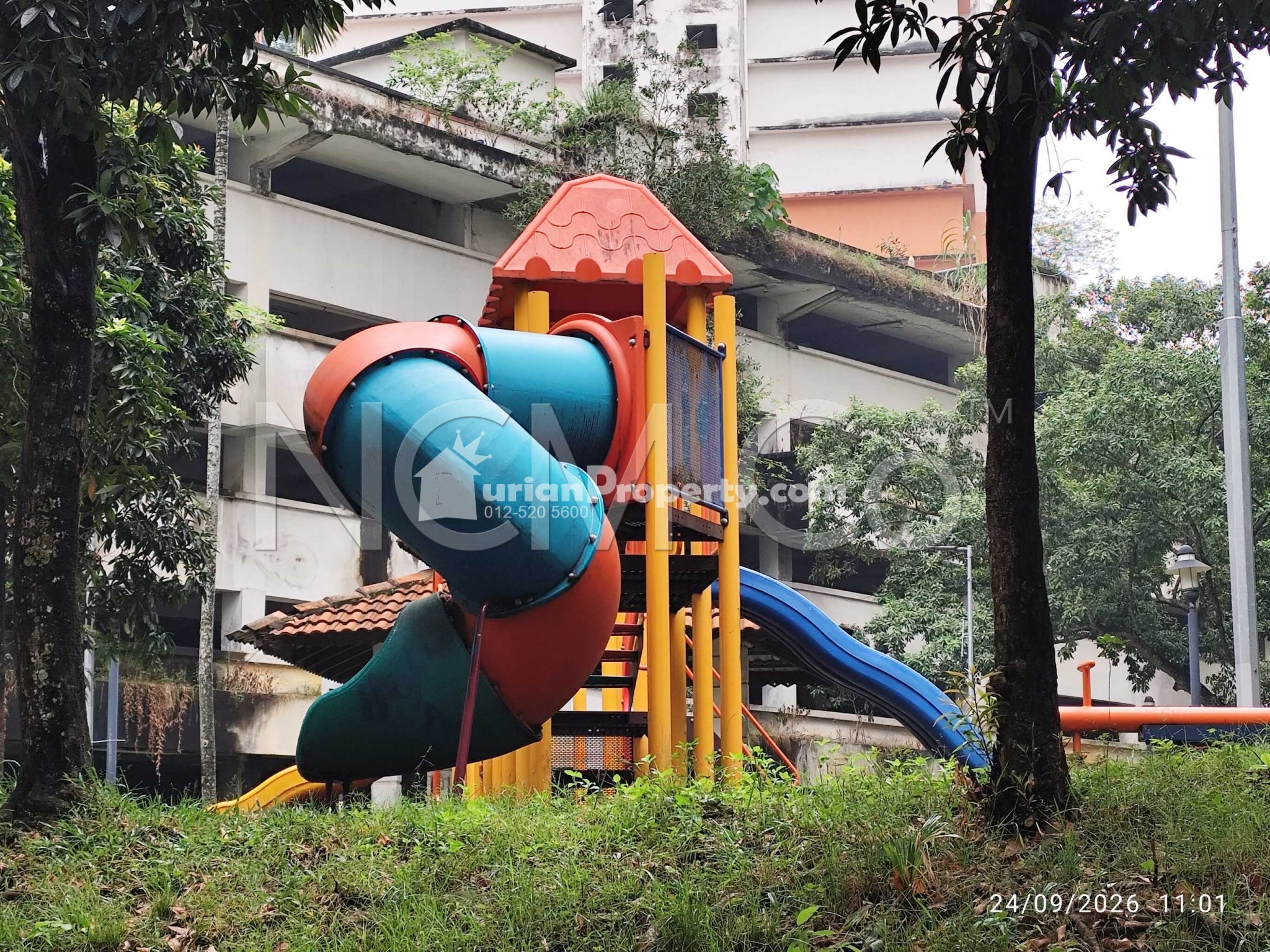 Apartment For Auction at Flora Damansara Apartment