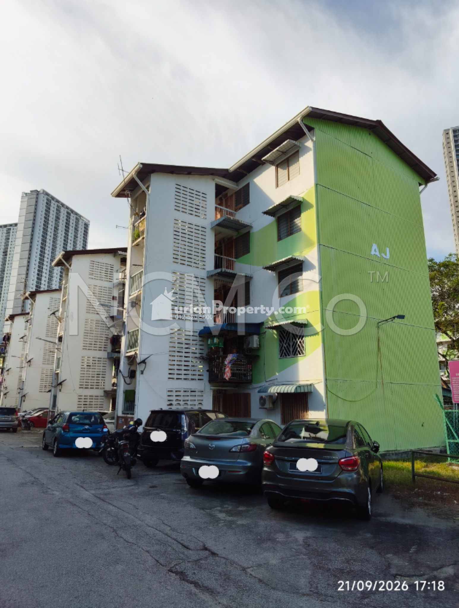 Flat For Auction at Taman Tun Sardon