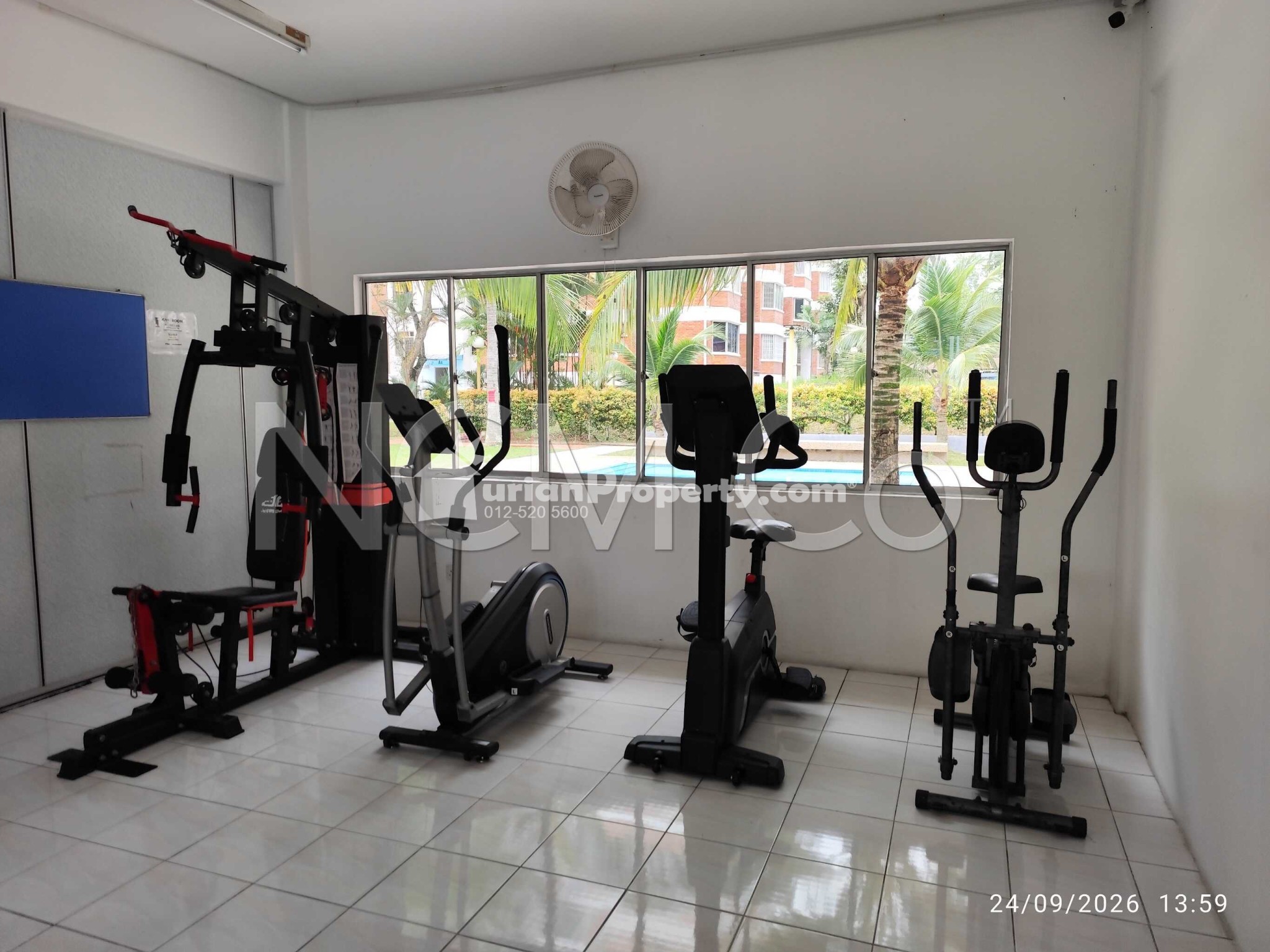 Condo For Auction at Green Acre Park