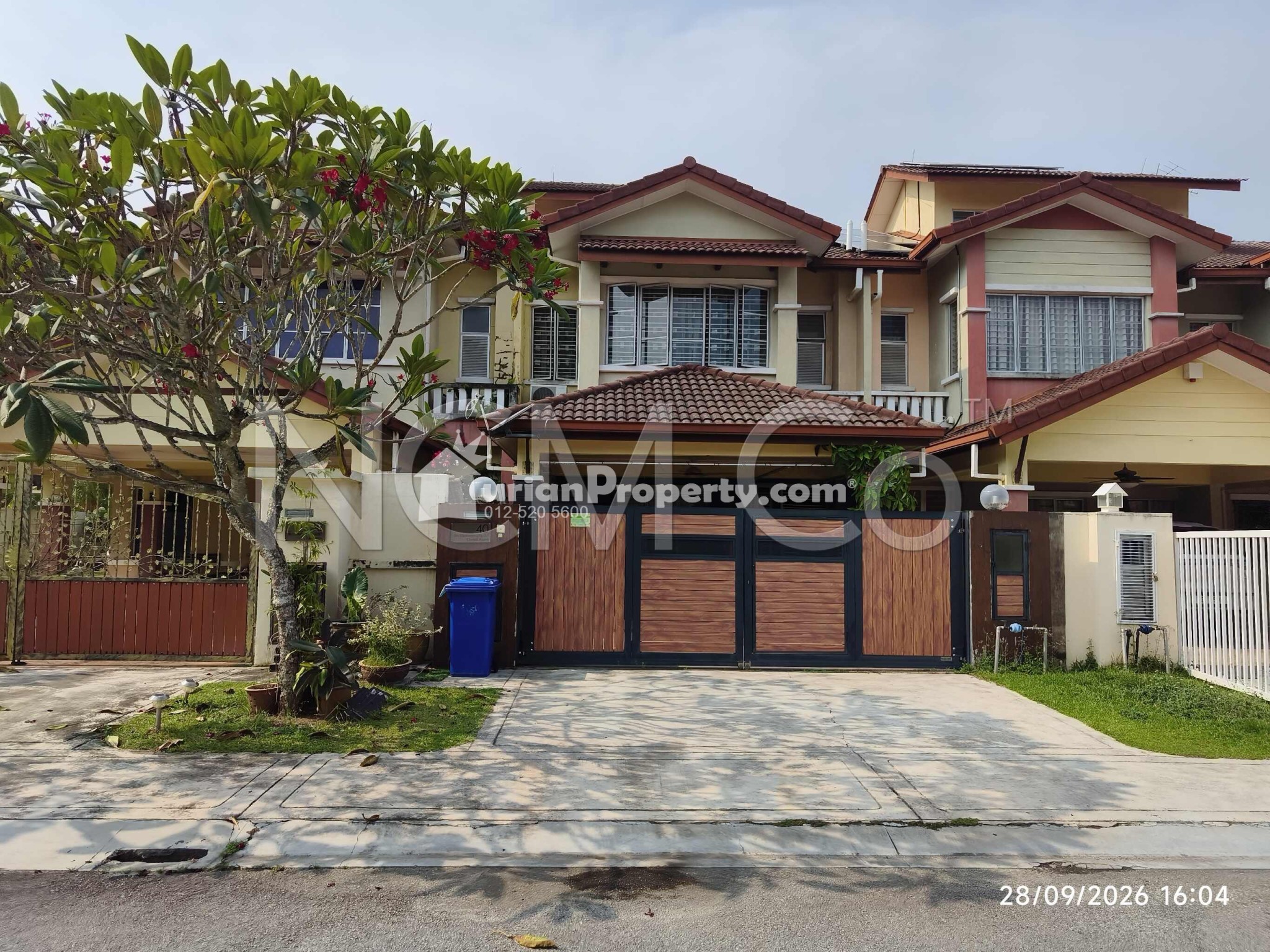 Terrace House For Auction at Denai Alam