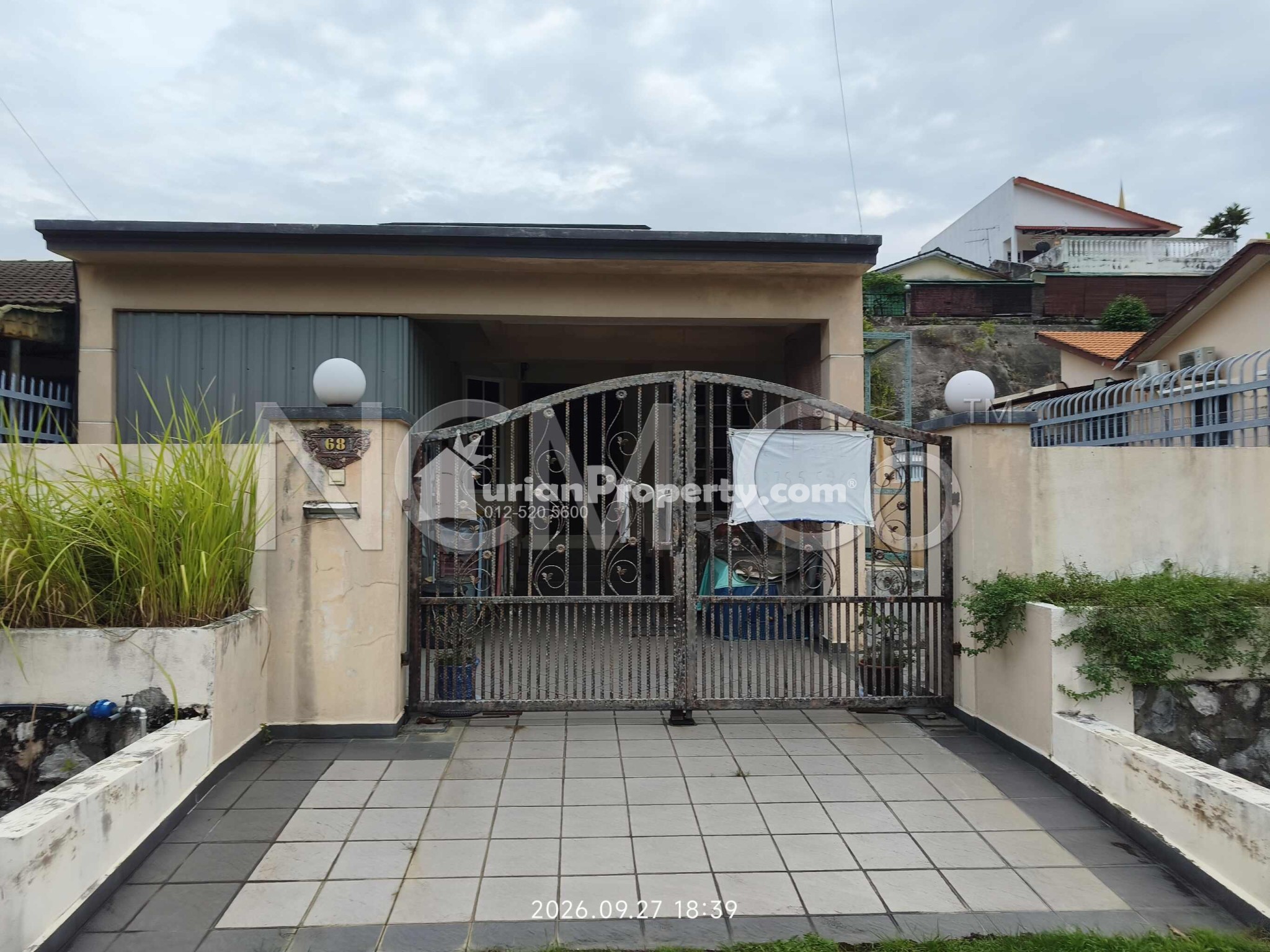 Terrace House For Auction at Section 22