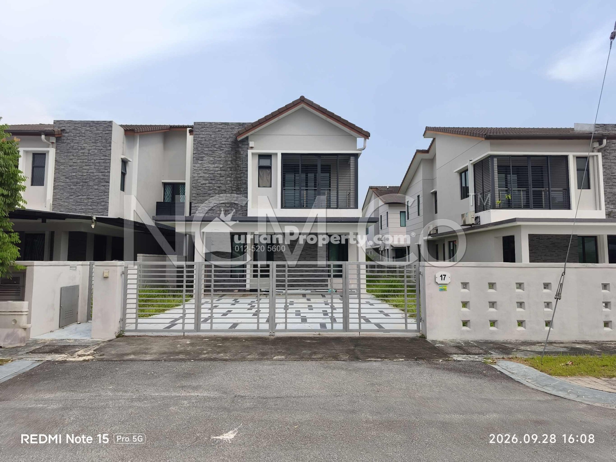 Semi D For Auction at Antara Gapi