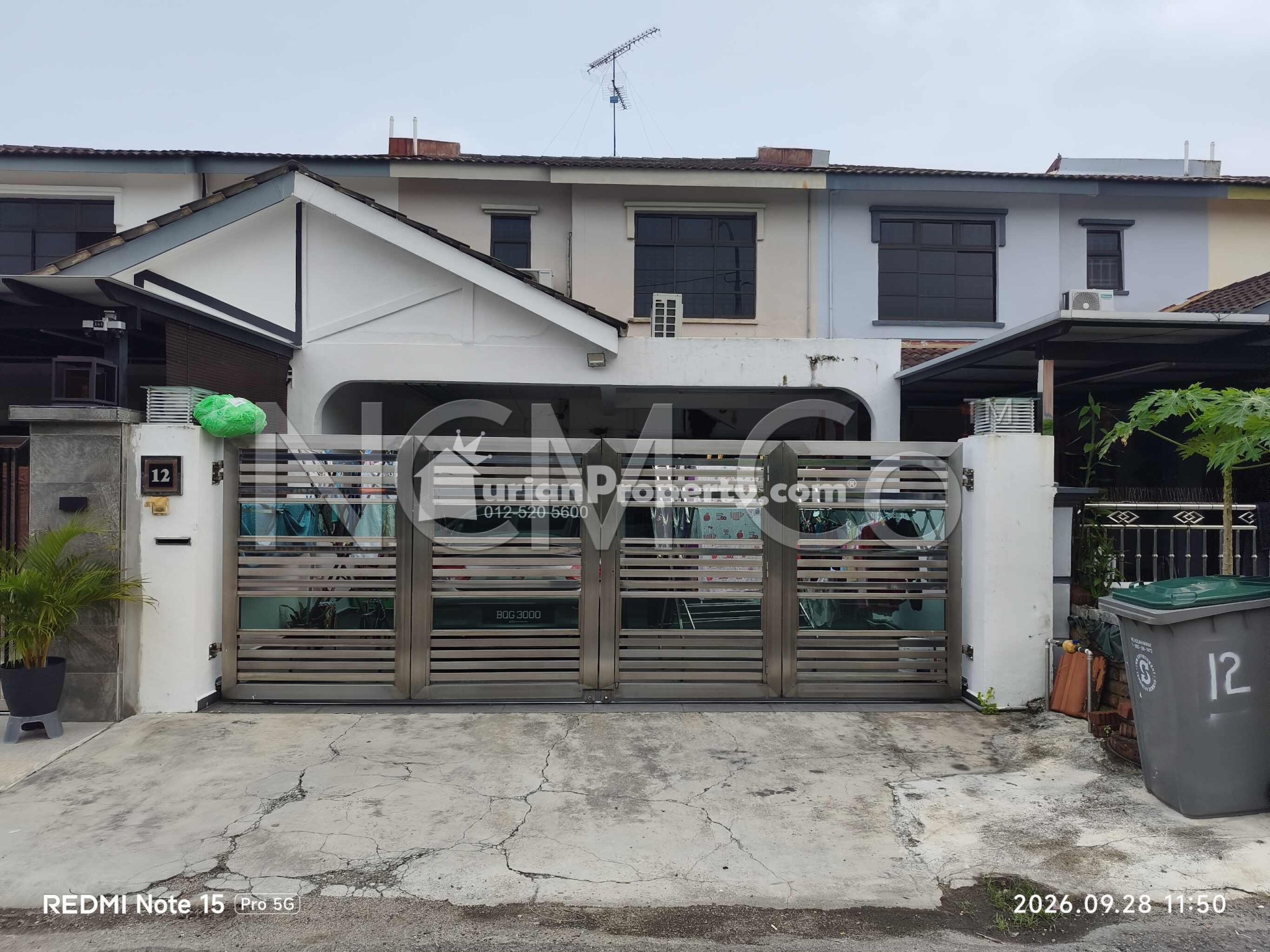 Terrace House For Auction at Taman Nusa Perintis