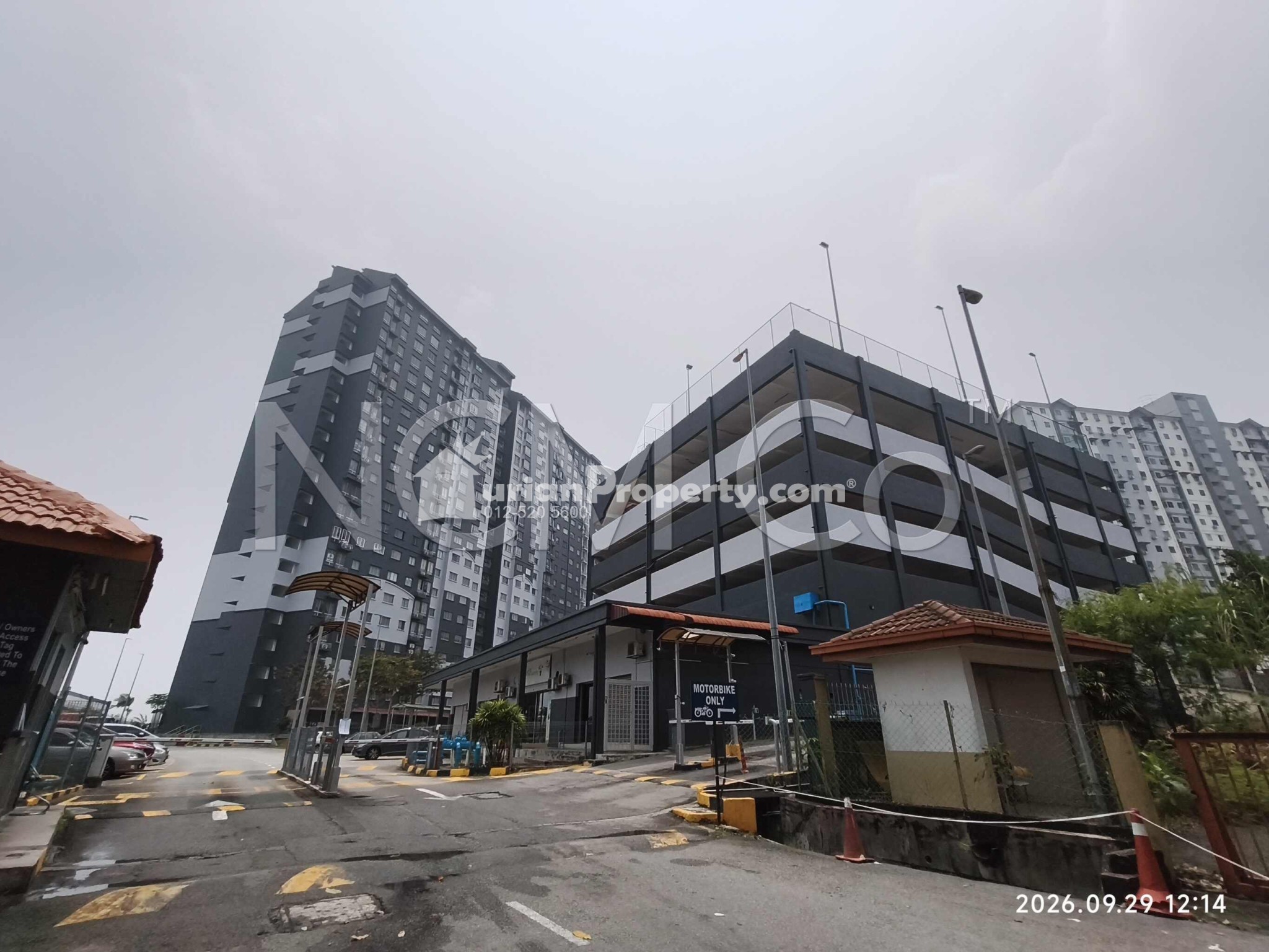 Apartment For Auction at Vista Impiana