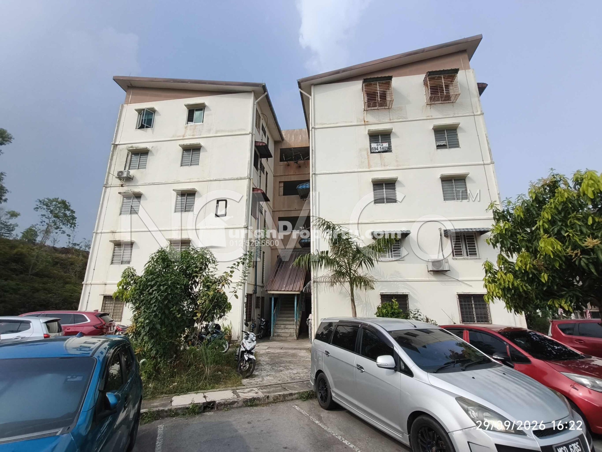 Apartment For Auction at Pangsapuri Angsana