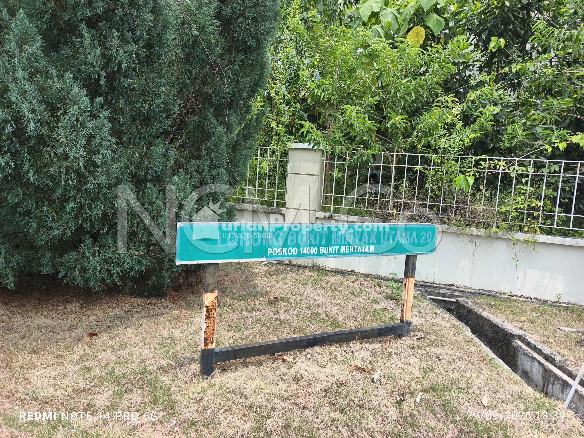Terrace House For Auction at BM Utama