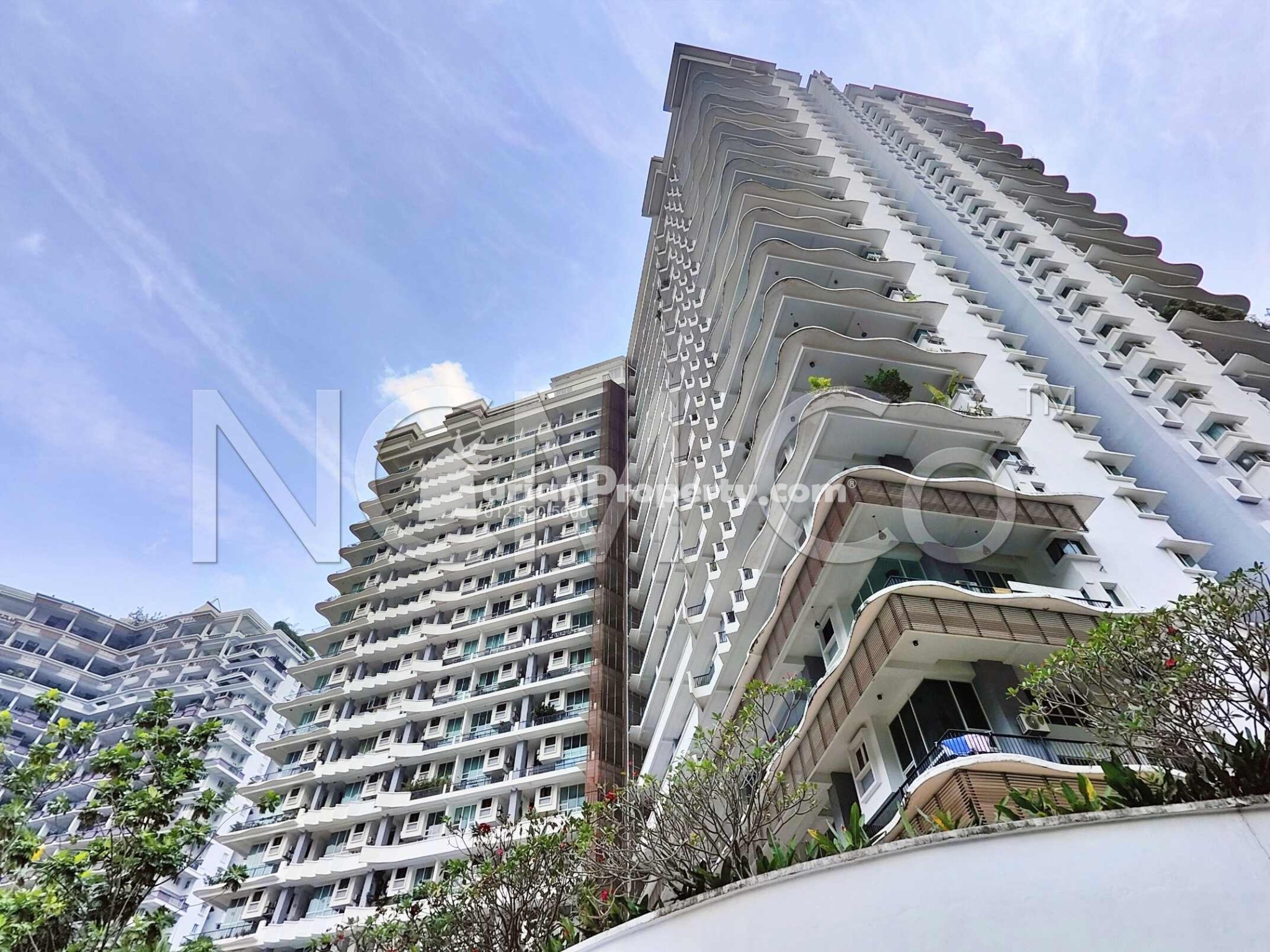 Condo For Auction at Armanee Condominium