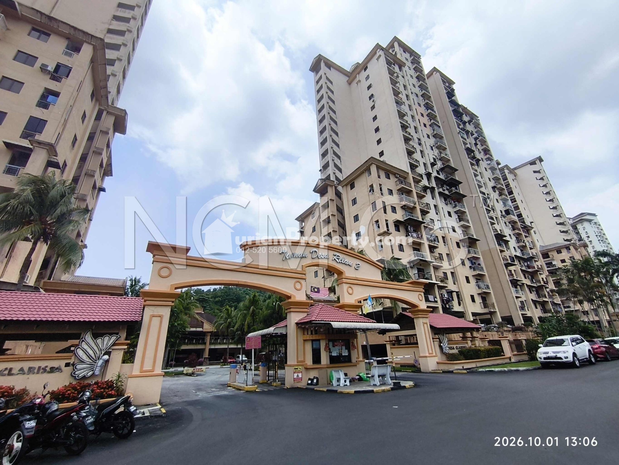 Apartment For Auction at Desa Clarissa