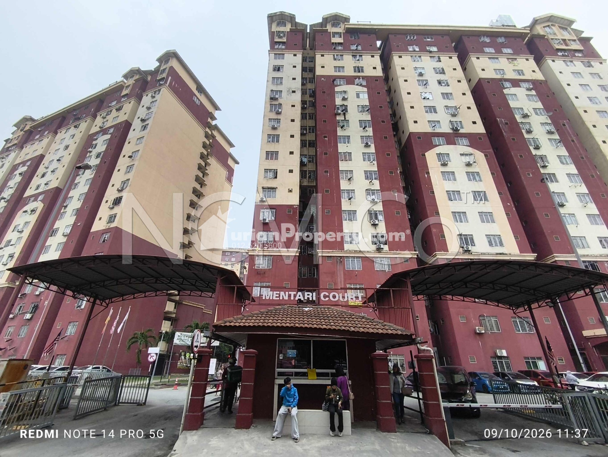 Apartment For Auction at Mentari Court 1