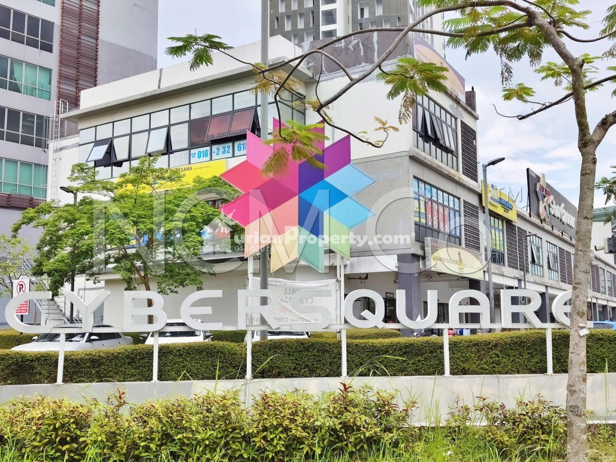SOHO For Auction at Cybersquare