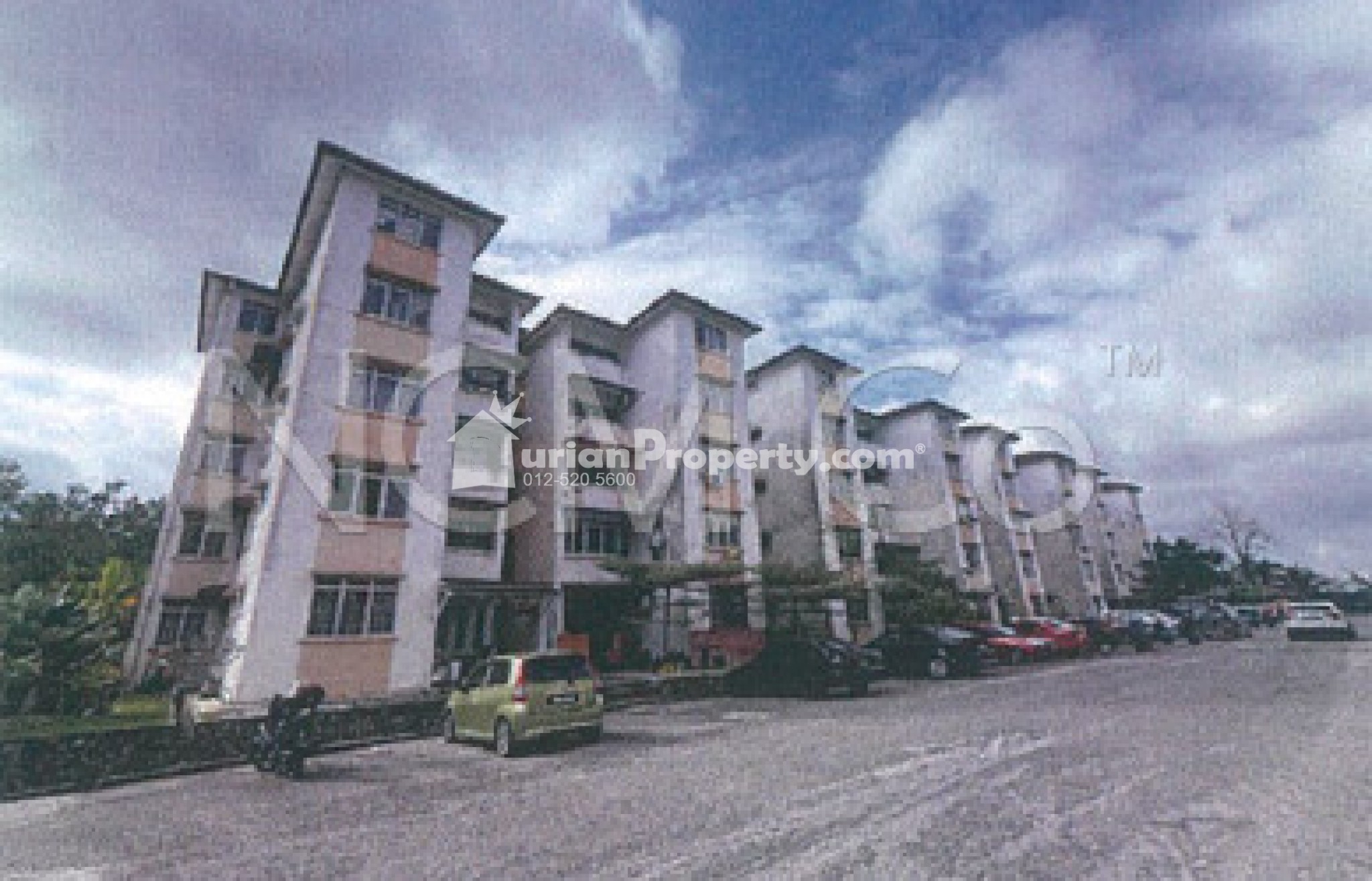 Apartment For Auction at Sri Melor Apartment