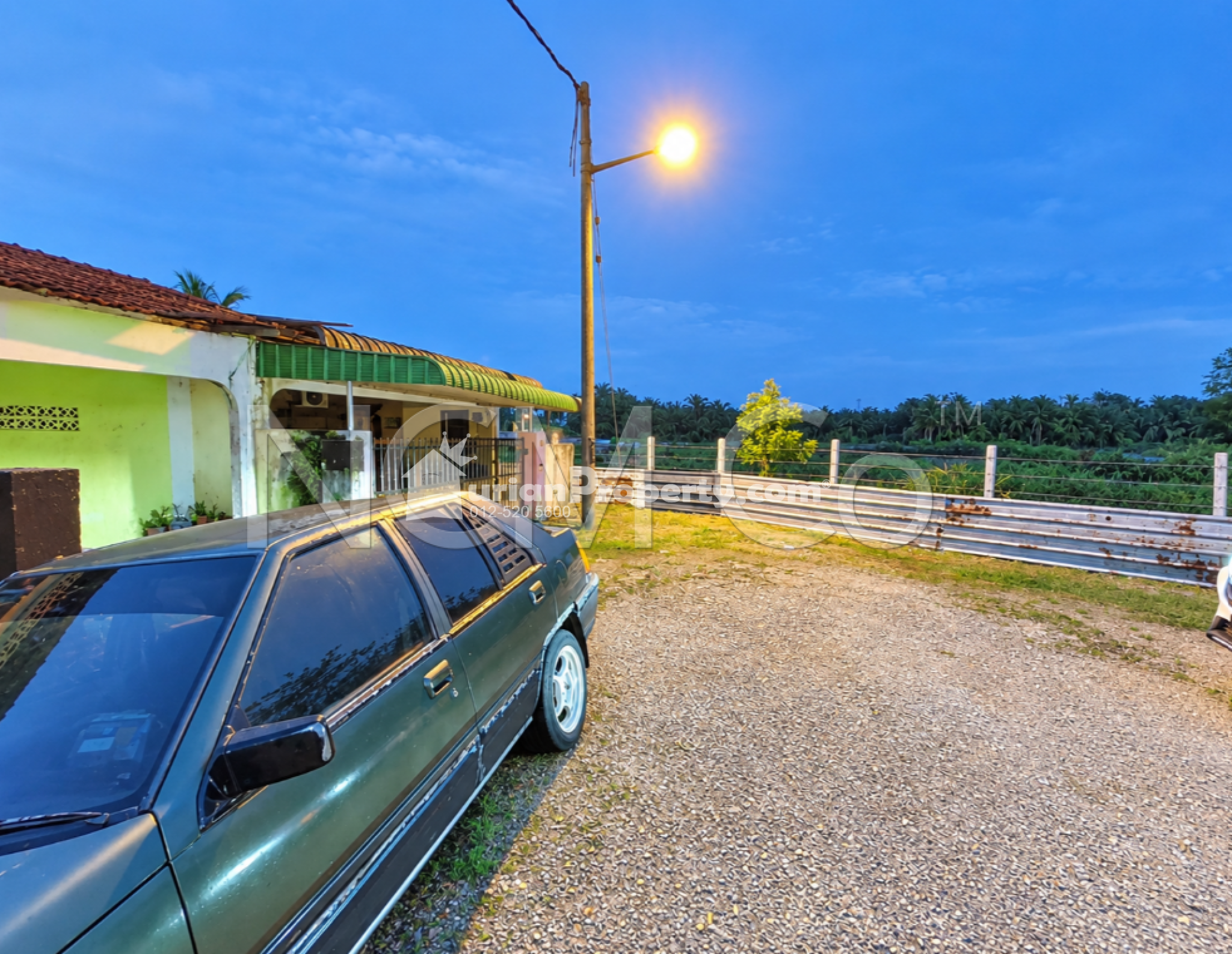 Terrace House For Auction at Taman Kenangan