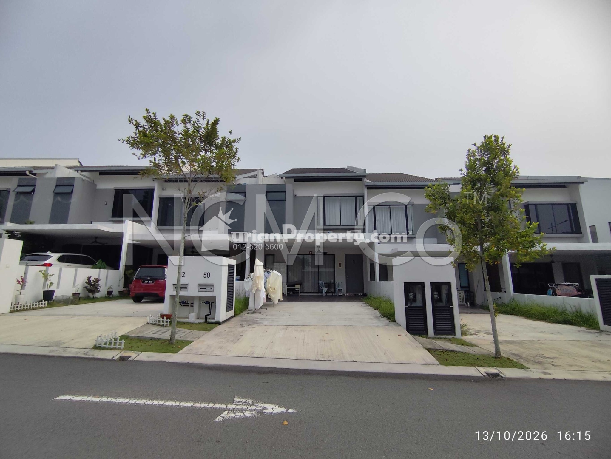 Terrace House For Auction at Lambaian Residence