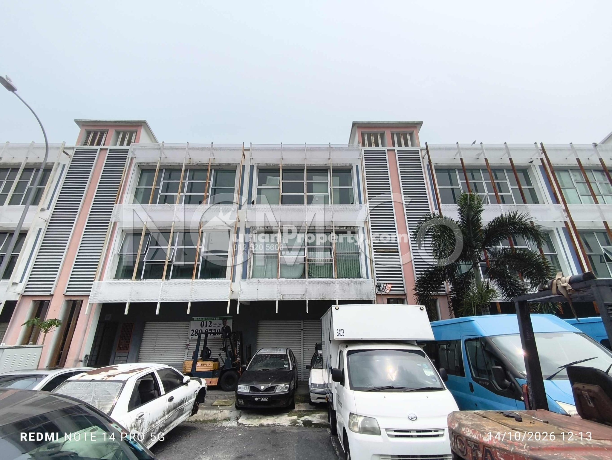 Shop Office For Auction at Section U4