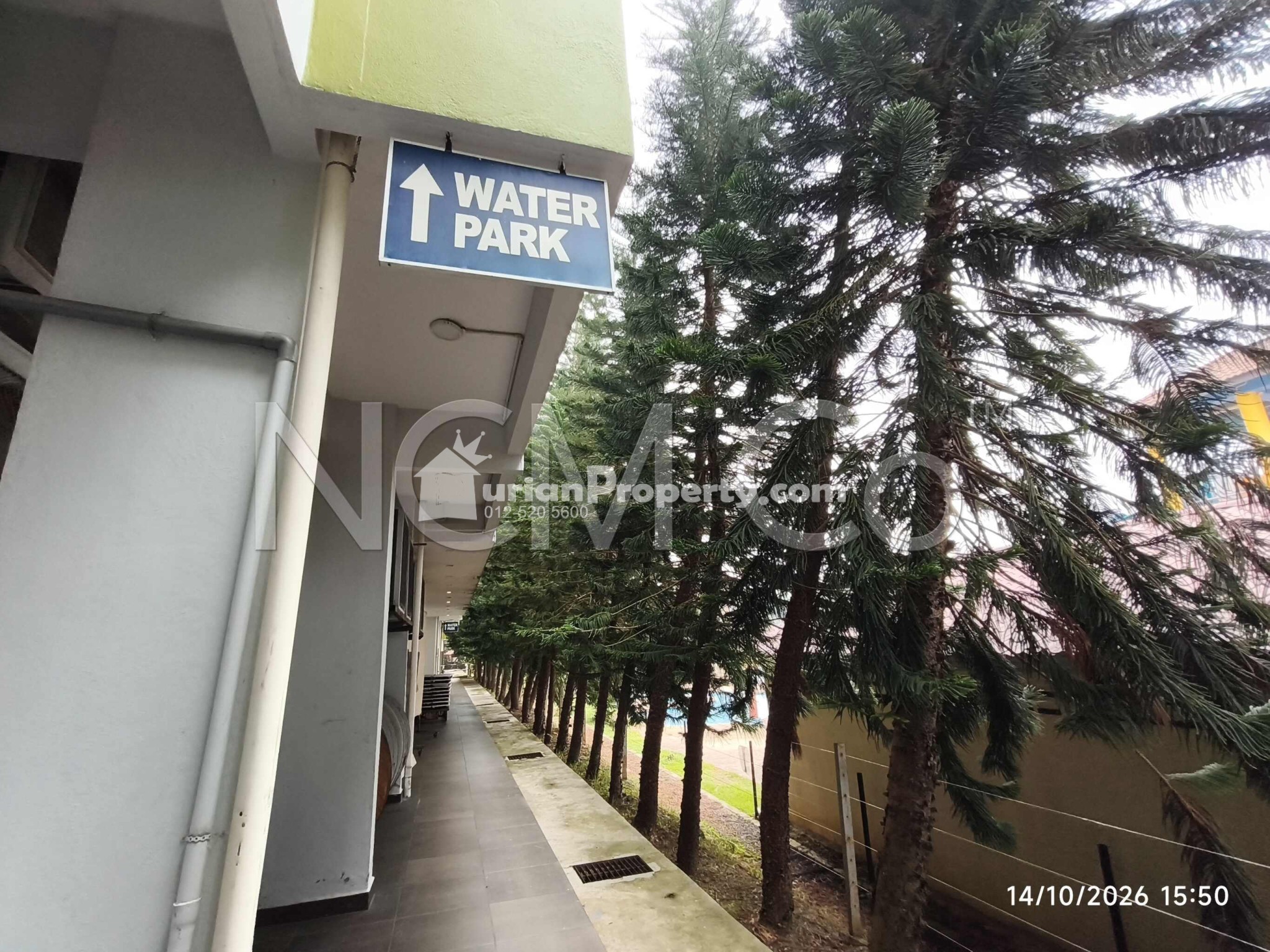 Apartment For Auction at Tahiti Villa @ Bayou Lagoon Park Resort
