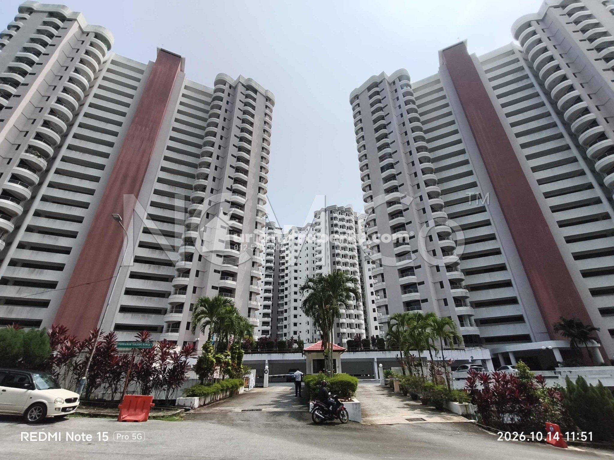 Condo For Auction at Twin Towers