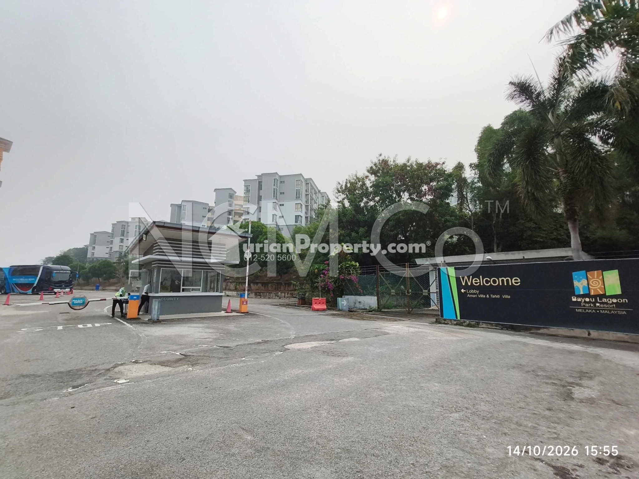 Apartment For Auction at Tahiti Villa @ Bayou Lagoon Park Resort