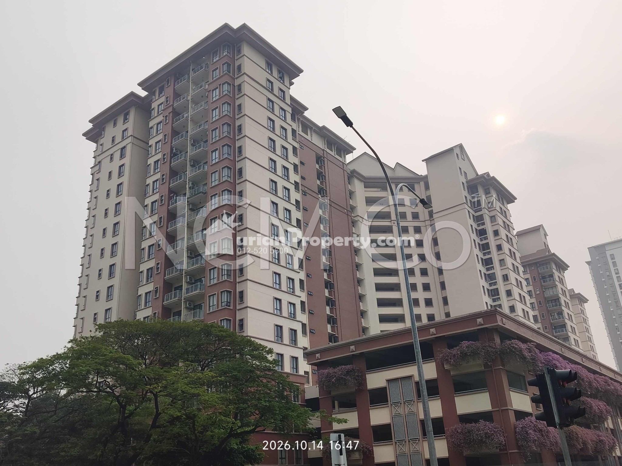 Condo For Auction at Casa Indah 1