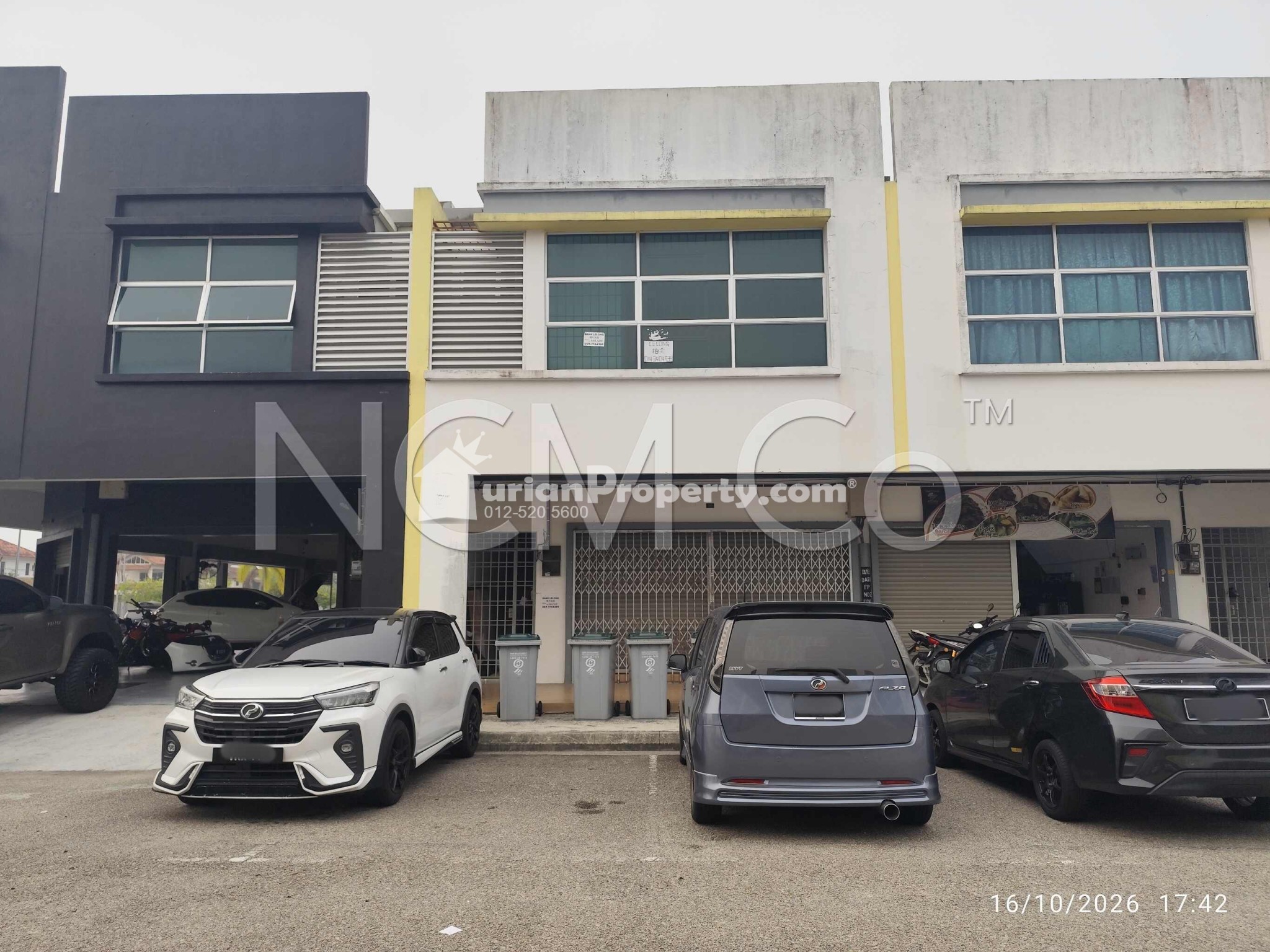 Shop For Auction at Taman Pura Kencana