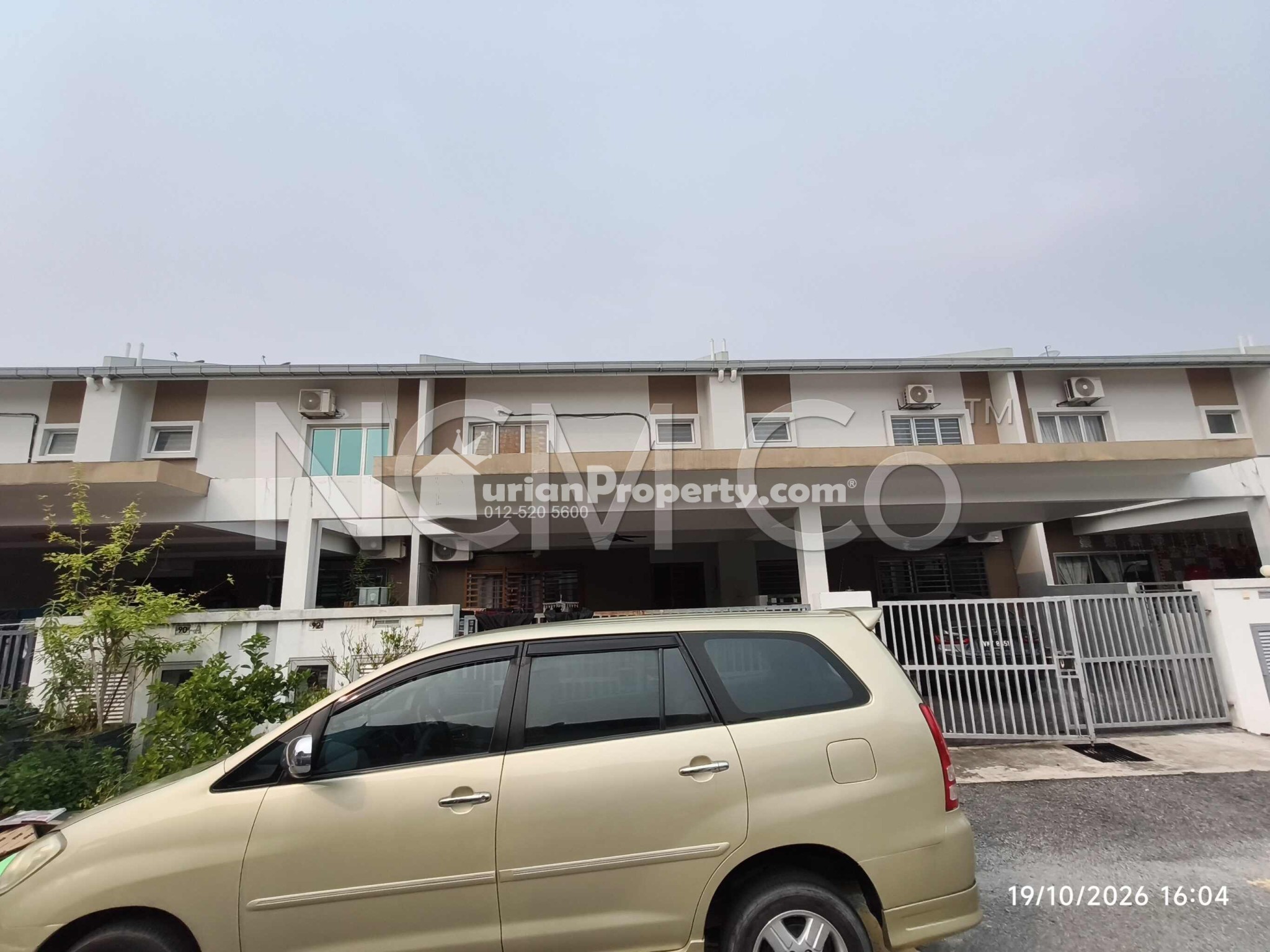 Terrace House For Auction at Taman Tasik Senangin