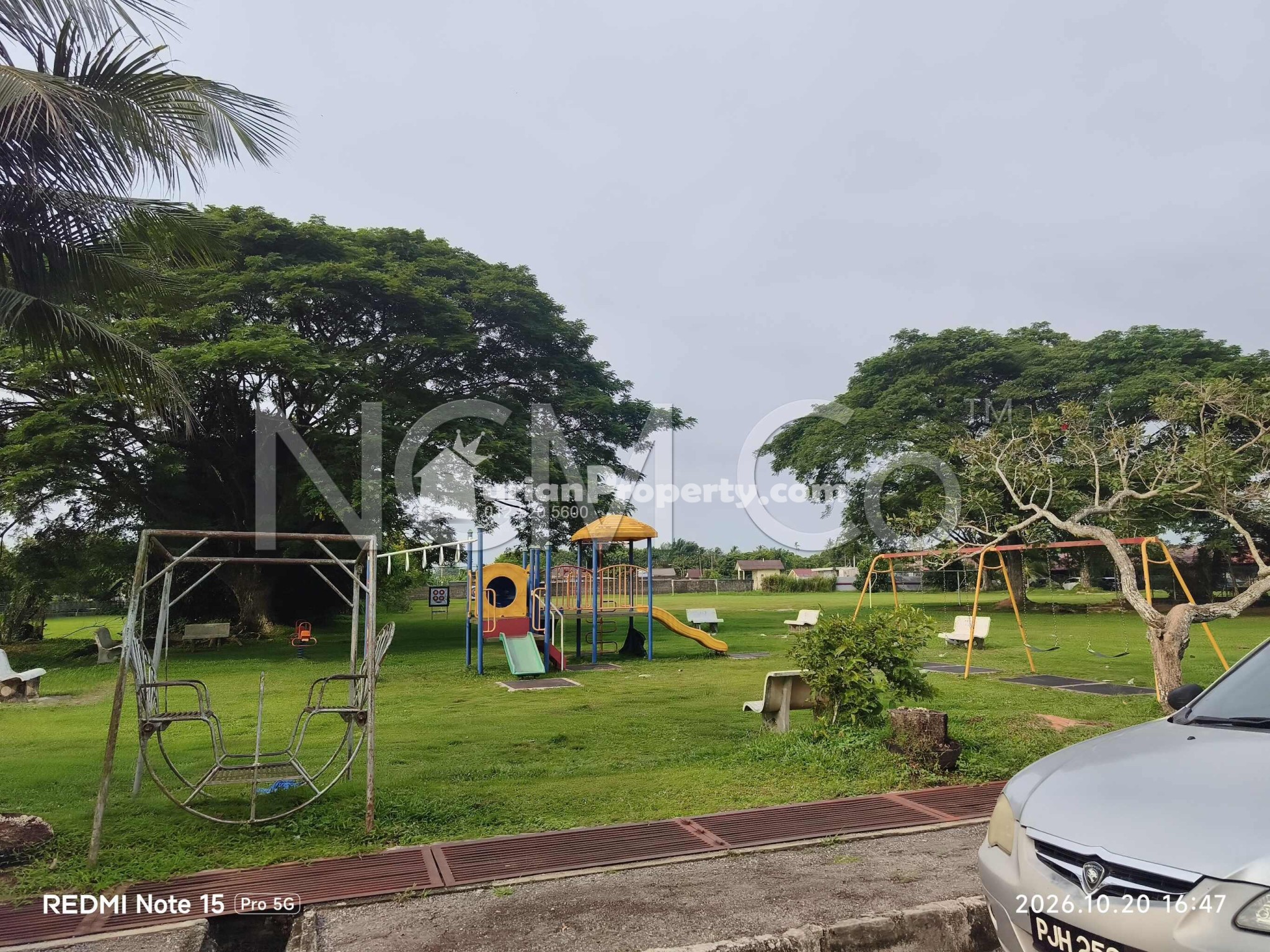 Terrace House For Auction at Taman Seri Desa