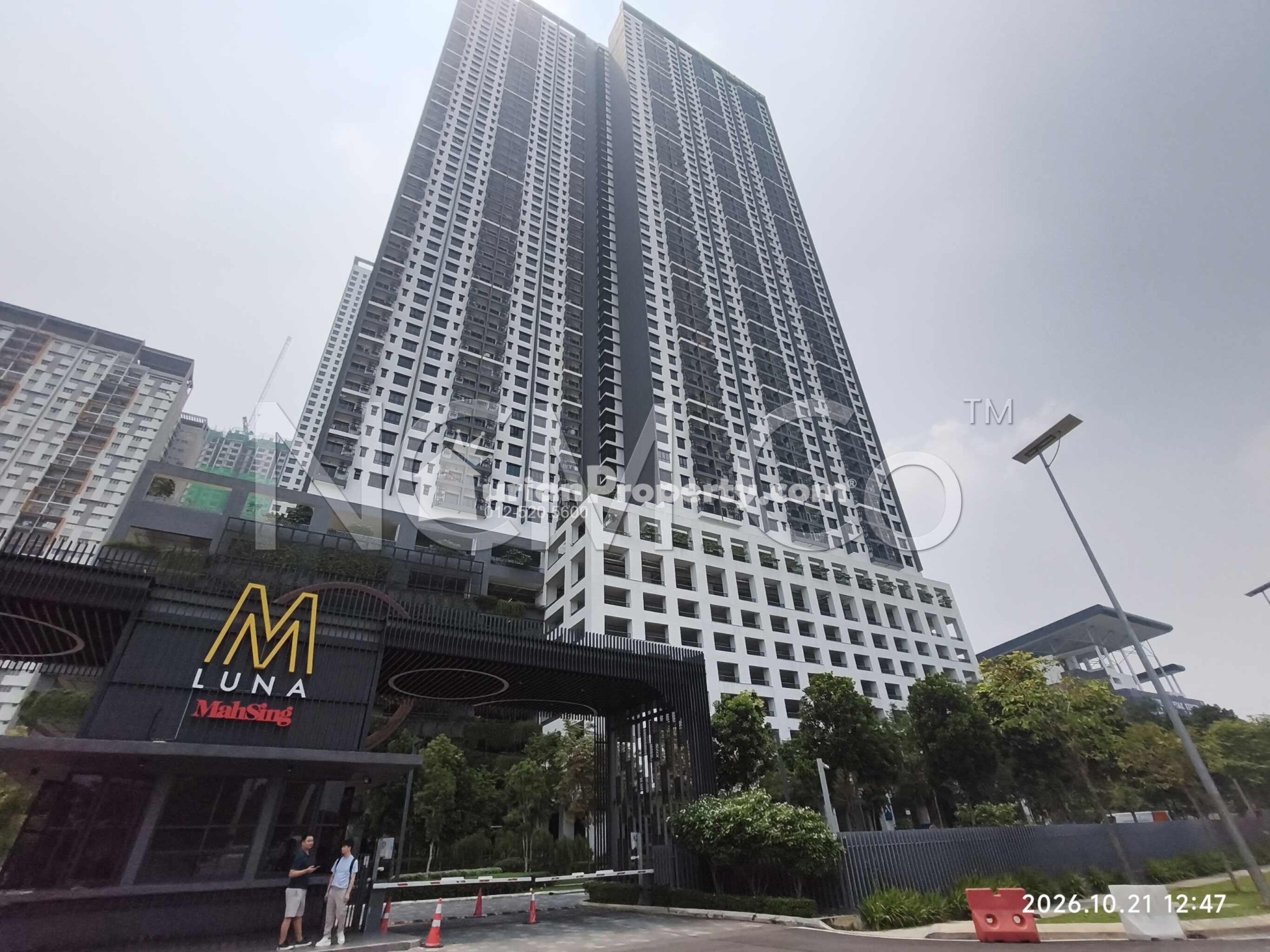 Serviced Residence For Auction at M Luna