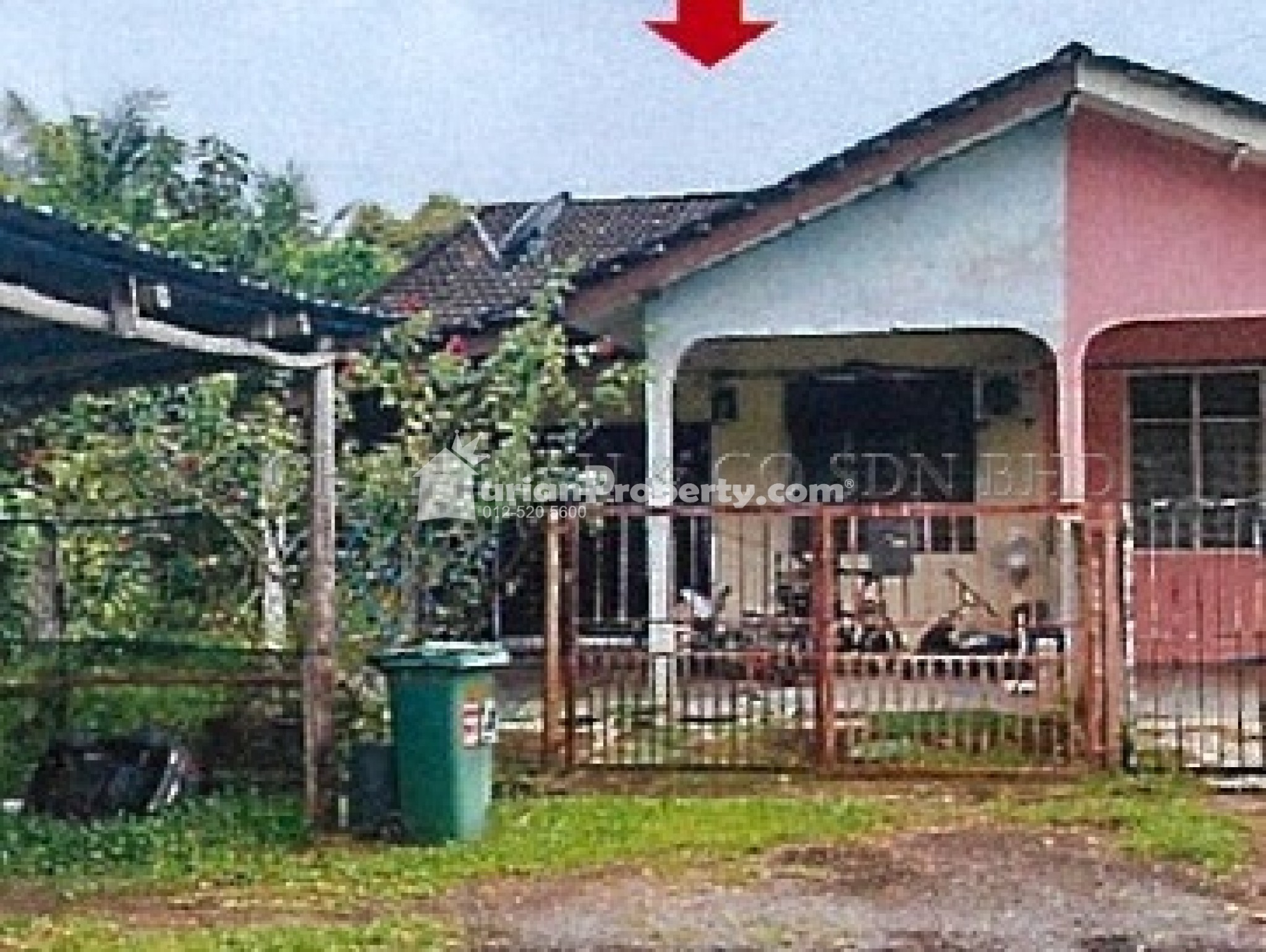 Terrace House For Auction at Dungun