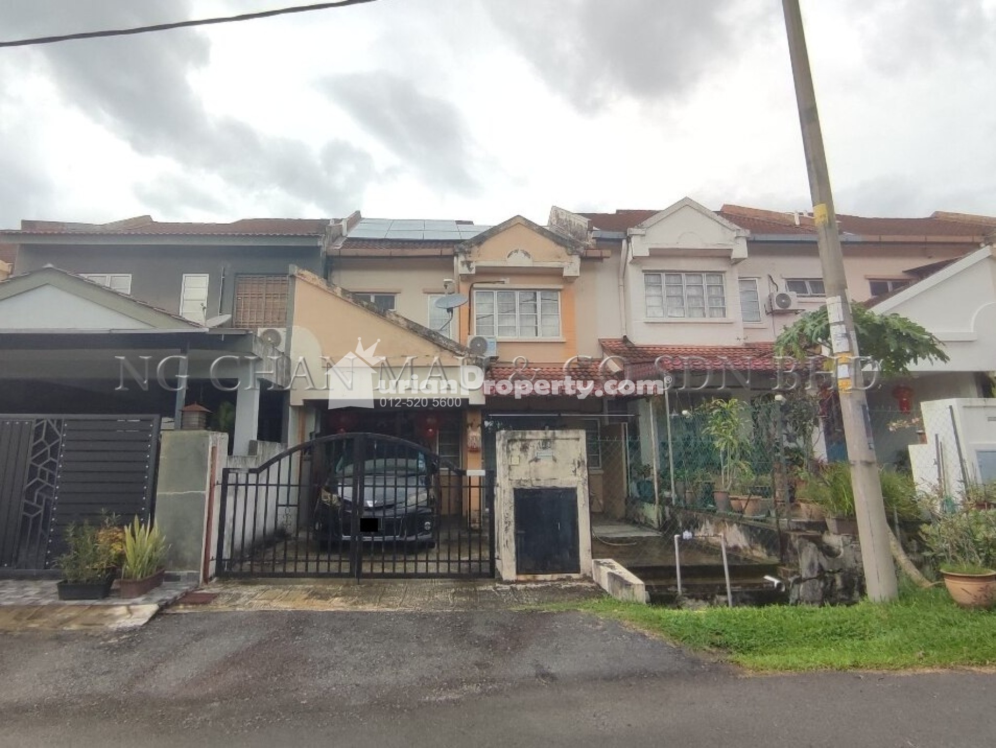 Terrace House For Auction at Taman Kajang Perdana