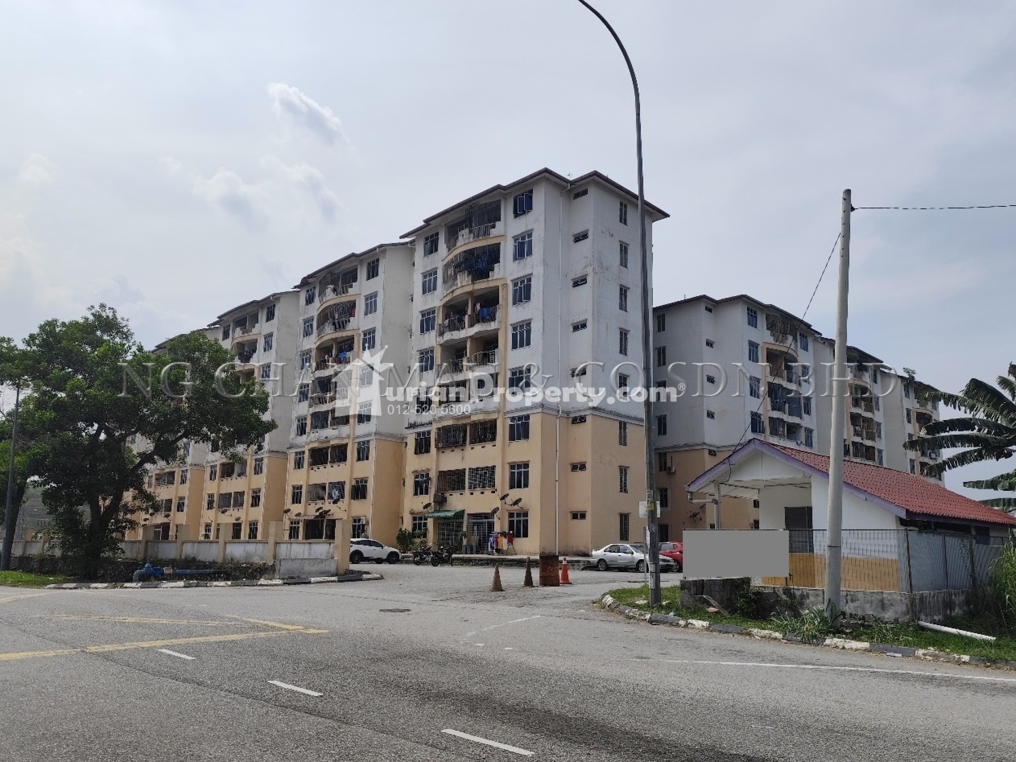 Apartment For Auction at Cempaka Court