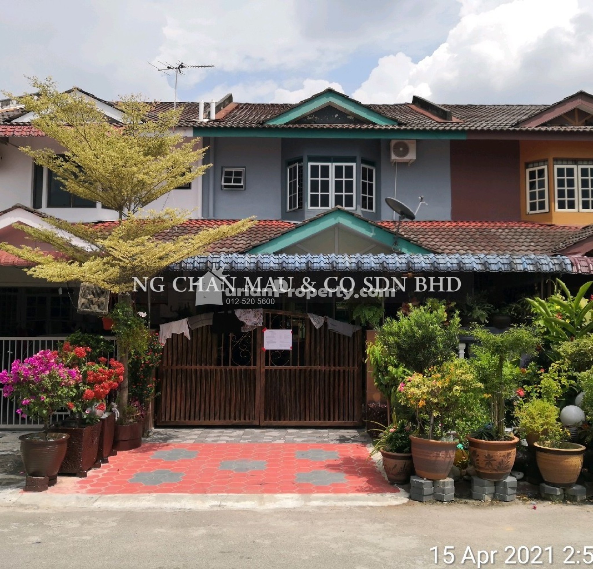 Terrace House For Auction at Taman Buntong Ria