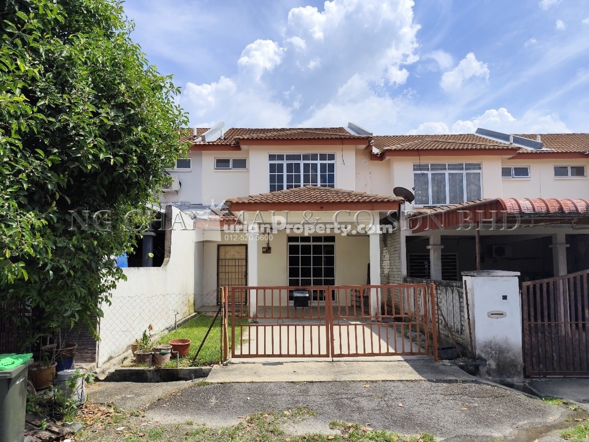Terrace House For Auction at Taman Seri Bayu