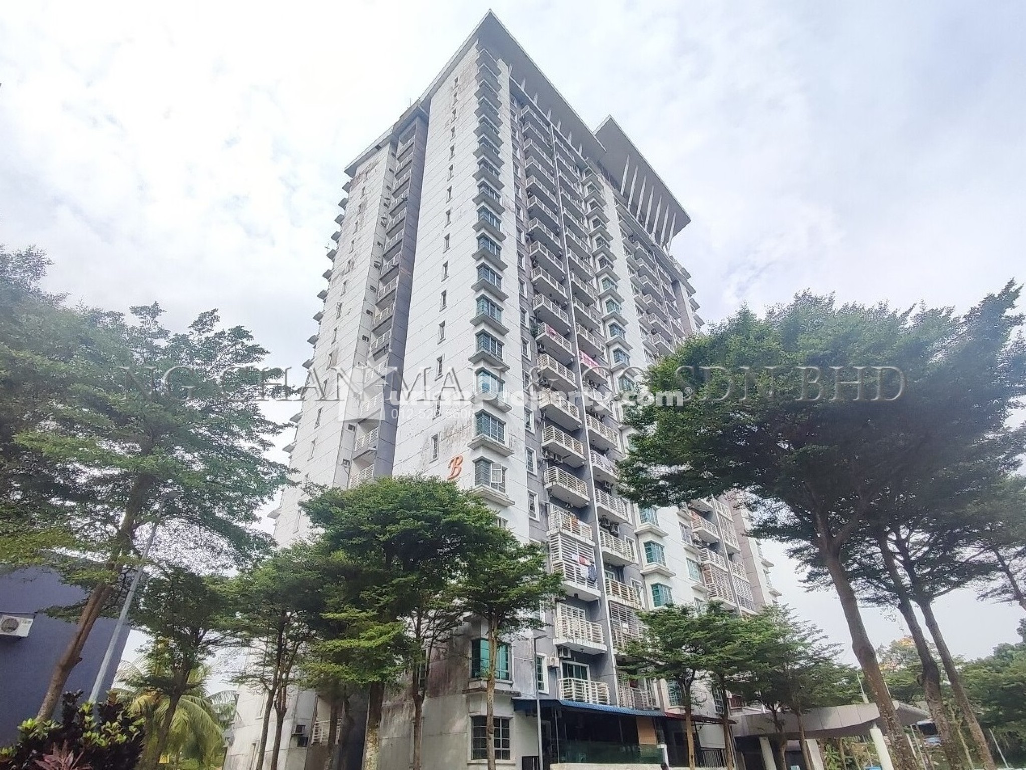 Apartment For Auction at M'Tiara